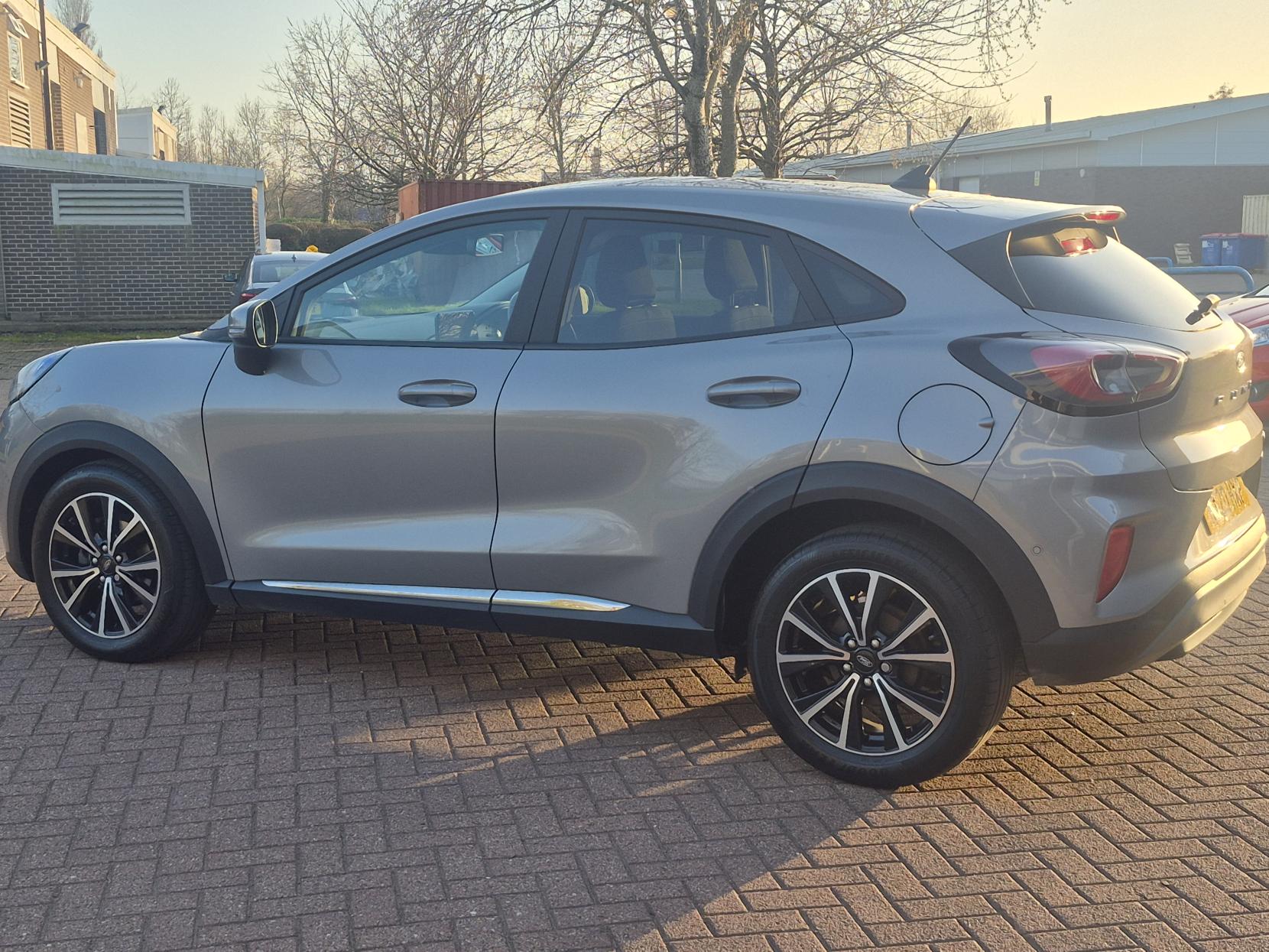 Ford Puma 1.0T EcoBoost MHEV Titanium SUV 5dr Petrol Manual Euro 6 (s/s) (125 ps)