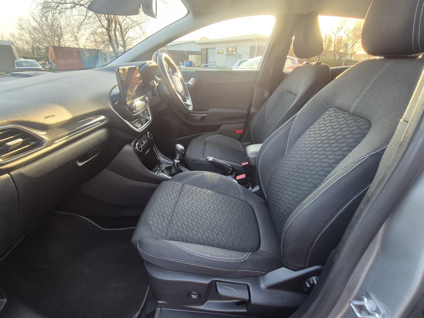 Ford Puma 1.0T EcoBoost MHEV Titanium SUV 5dr Petrol Manual Euro 6 (s/s) (125 ps)