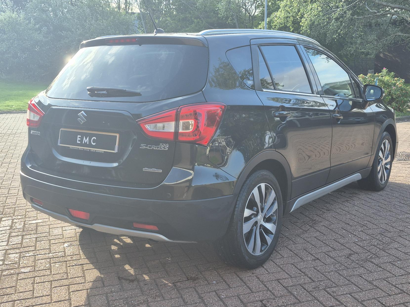 Suzuki SX4 S-Cross 1.4 Boosterjet SZ5 SUV 5dr Petrol Auto ALLGRIP Euro 6 (s/s) (140 ps)