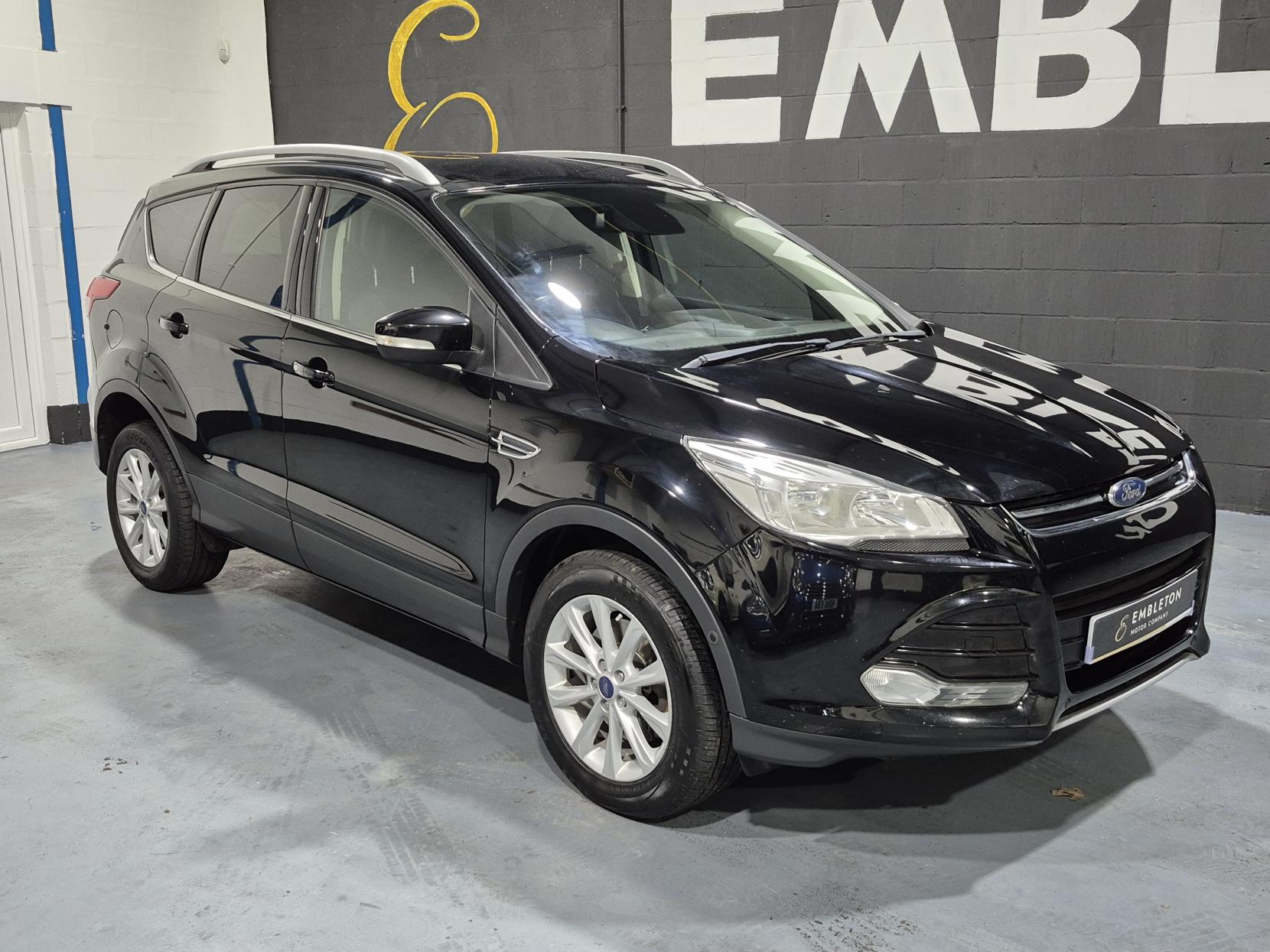 Ford Kuga 2.0 TDCi Titanium SUV 5dr Diesel Manual 2WD Euro 6 (s/s) (150 ps)