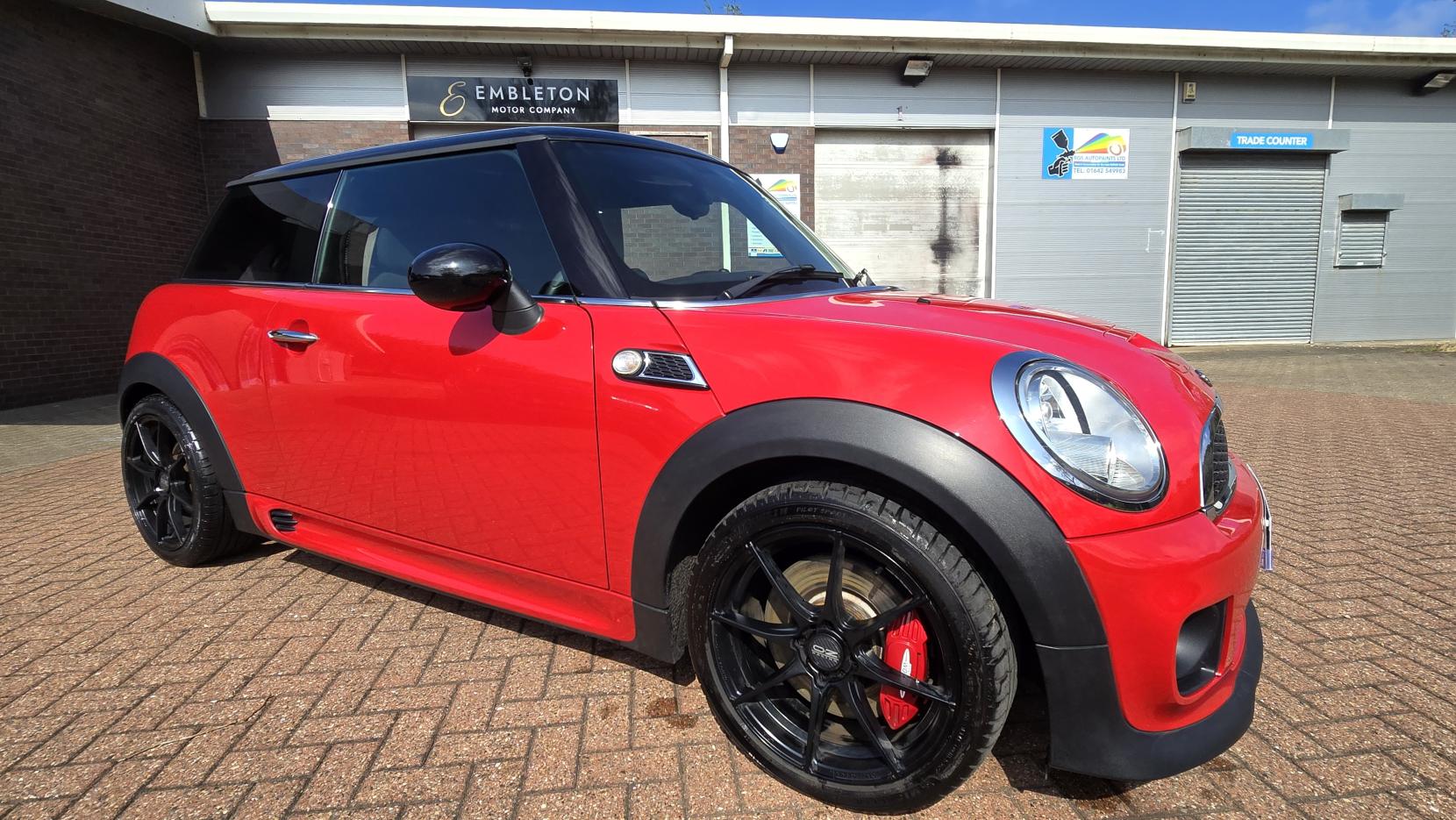 MINI Hatch 1.6 John Cooper Works Hatchback 3dr Petrol Manual Euro 5 (s/s) (211 ps)