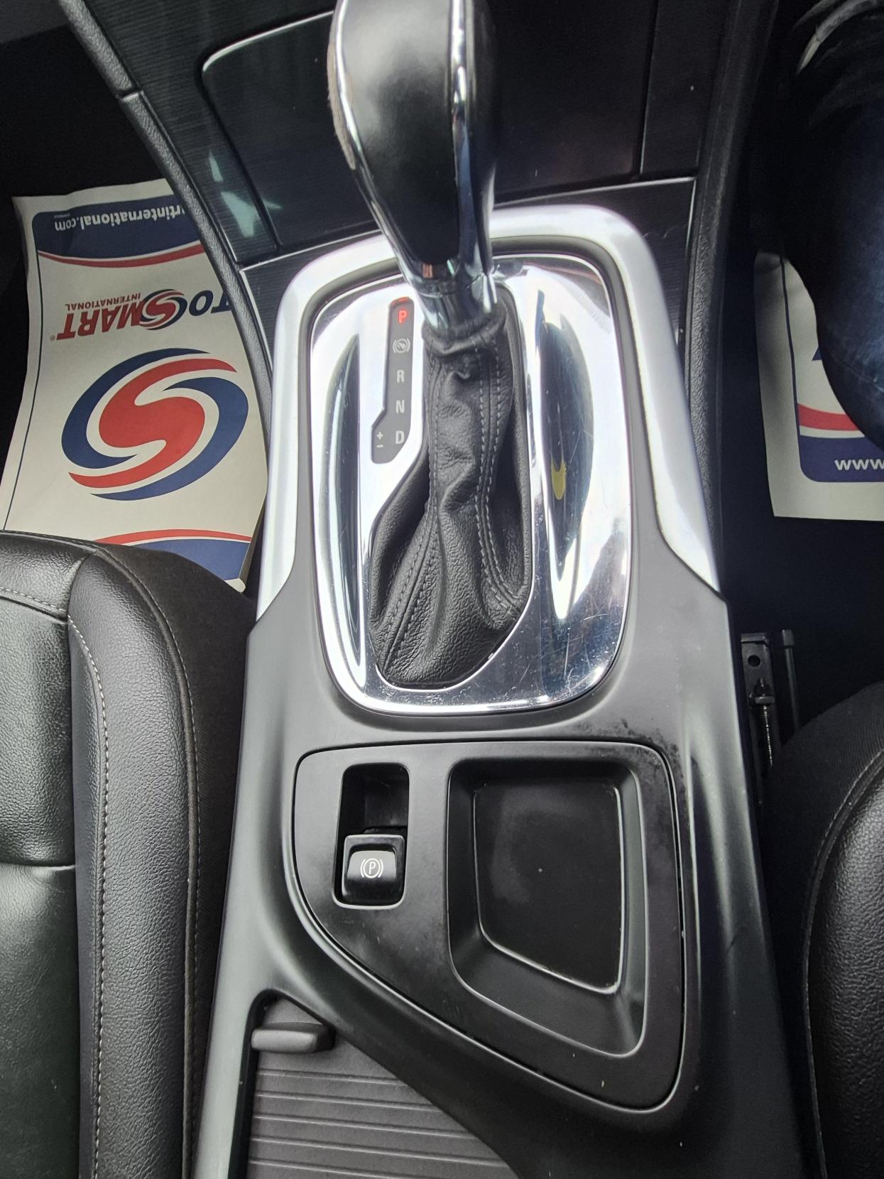 Vauxhall Insignia 2.0 CDTi Elite Nav Sports Tourer 5dr Diesel Auto Euro 6 (170 ps)