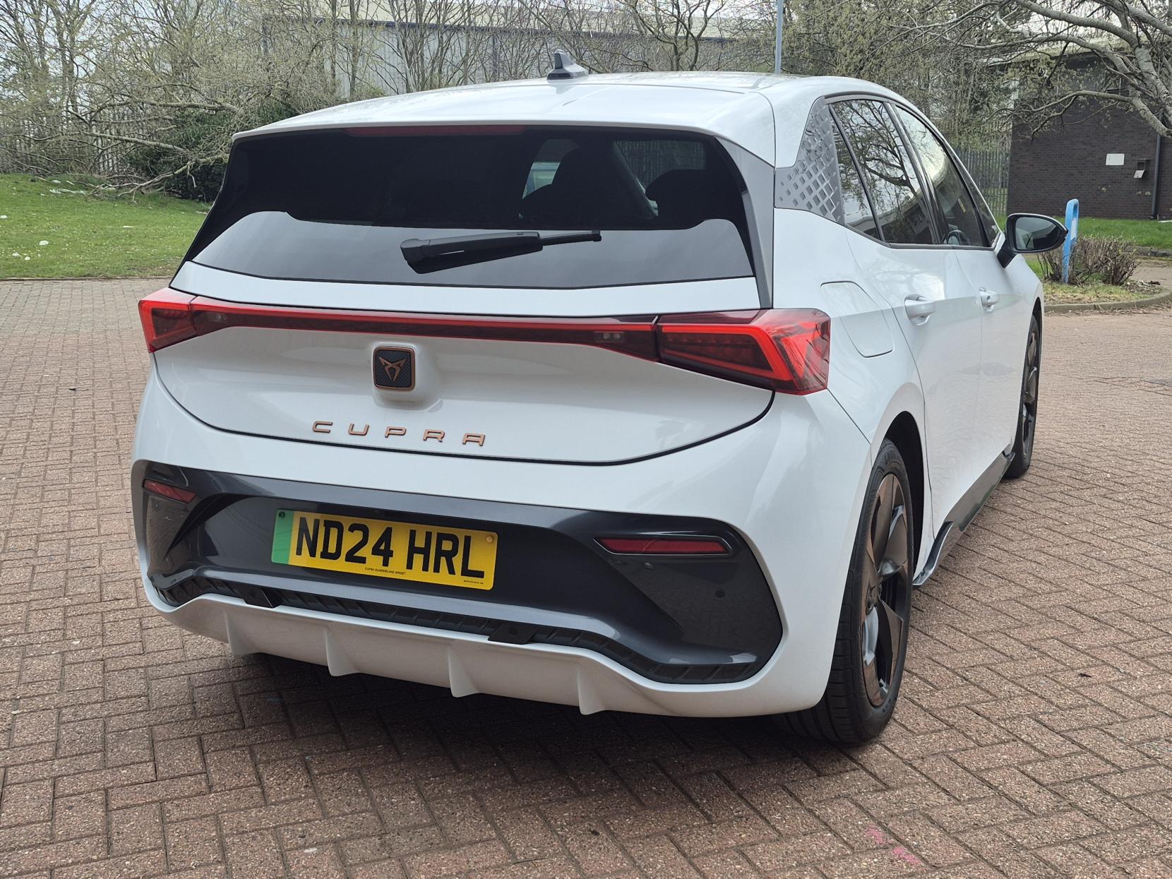 CUPRA Born e-Boost 58kWh V2 Hatchback 5dr Electric Auto (230 ps)