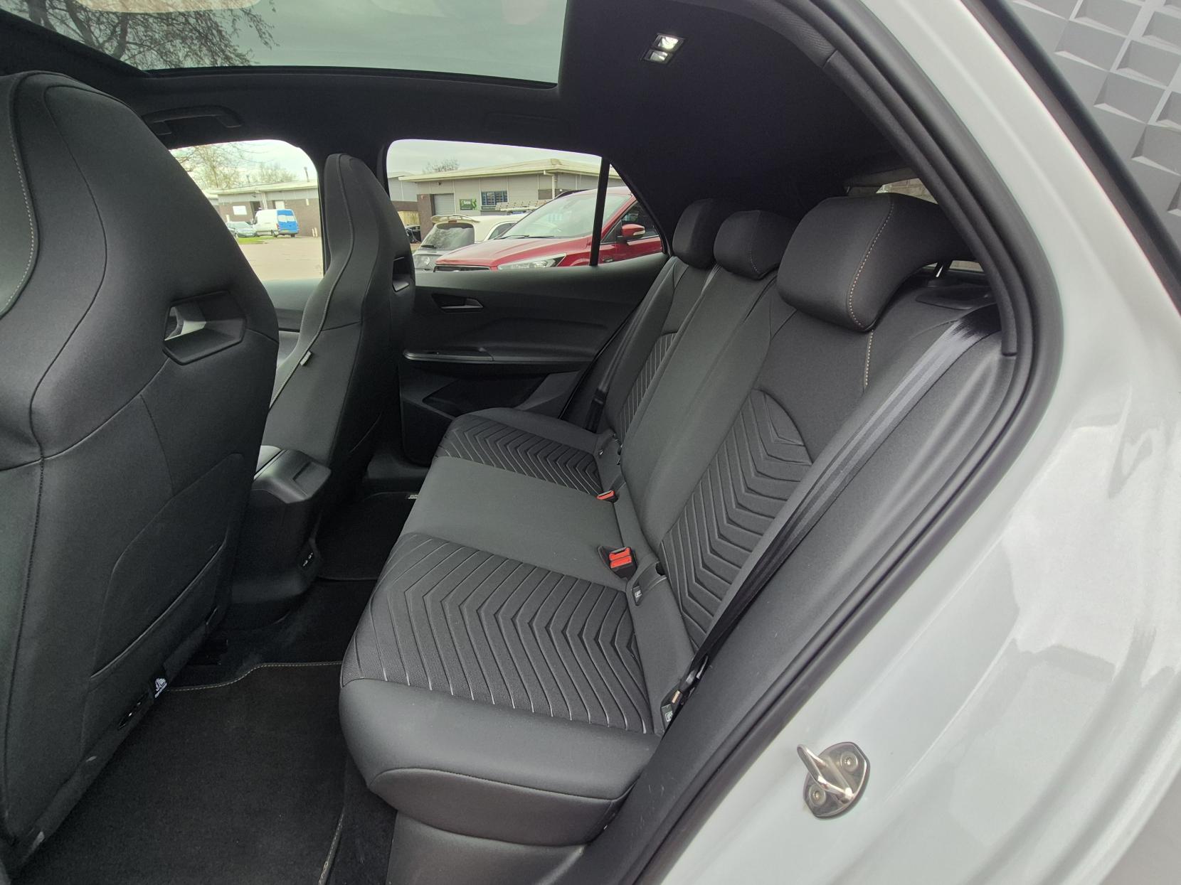 CUPRA Born e-Boost 58kWh V2 Hatchback 5dr Electric Auto (230 ps)