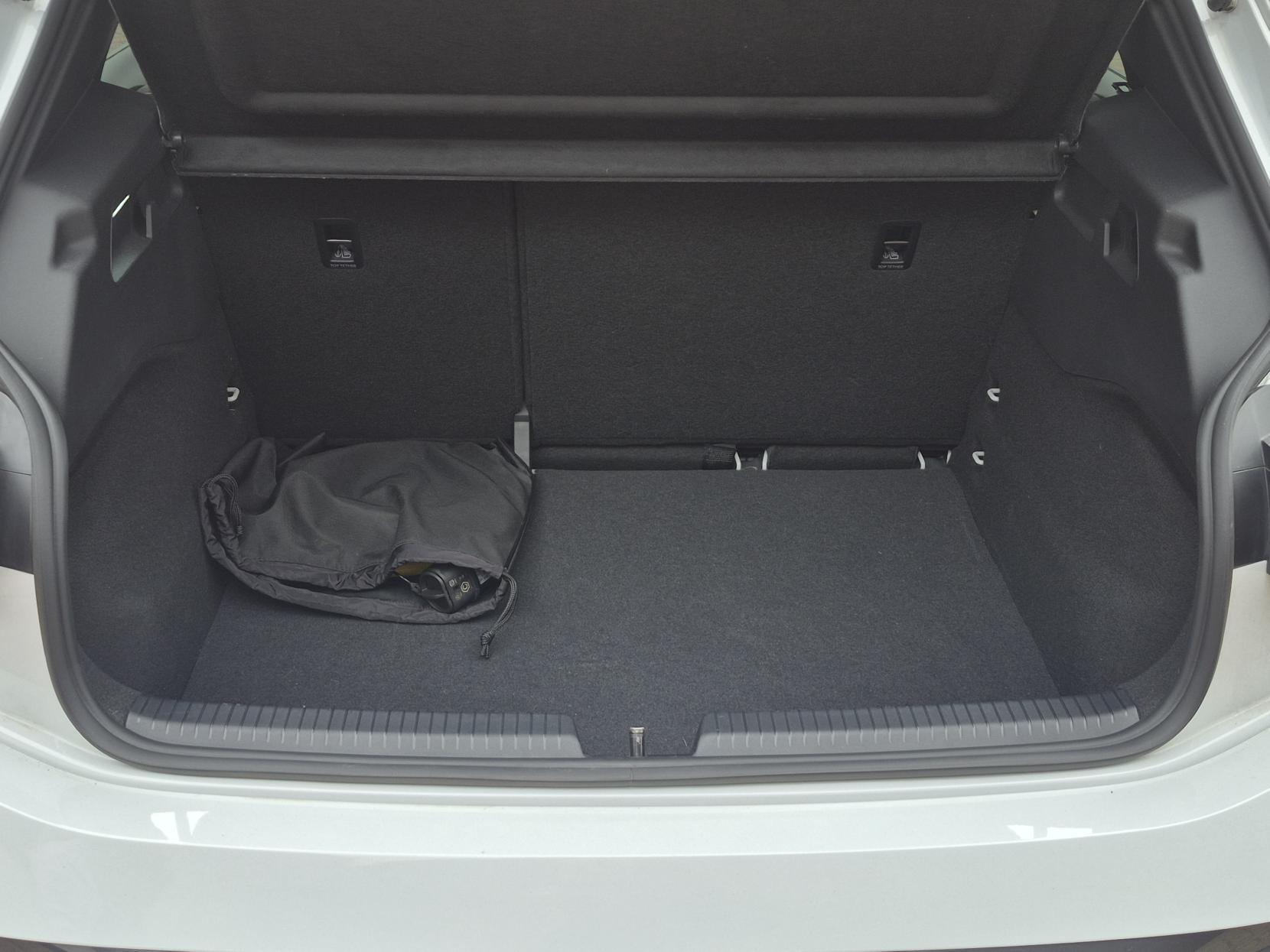 CUPRA Born e-Boost 58kWh V2 Hatchback 5dr Electric Auto (230 ps)