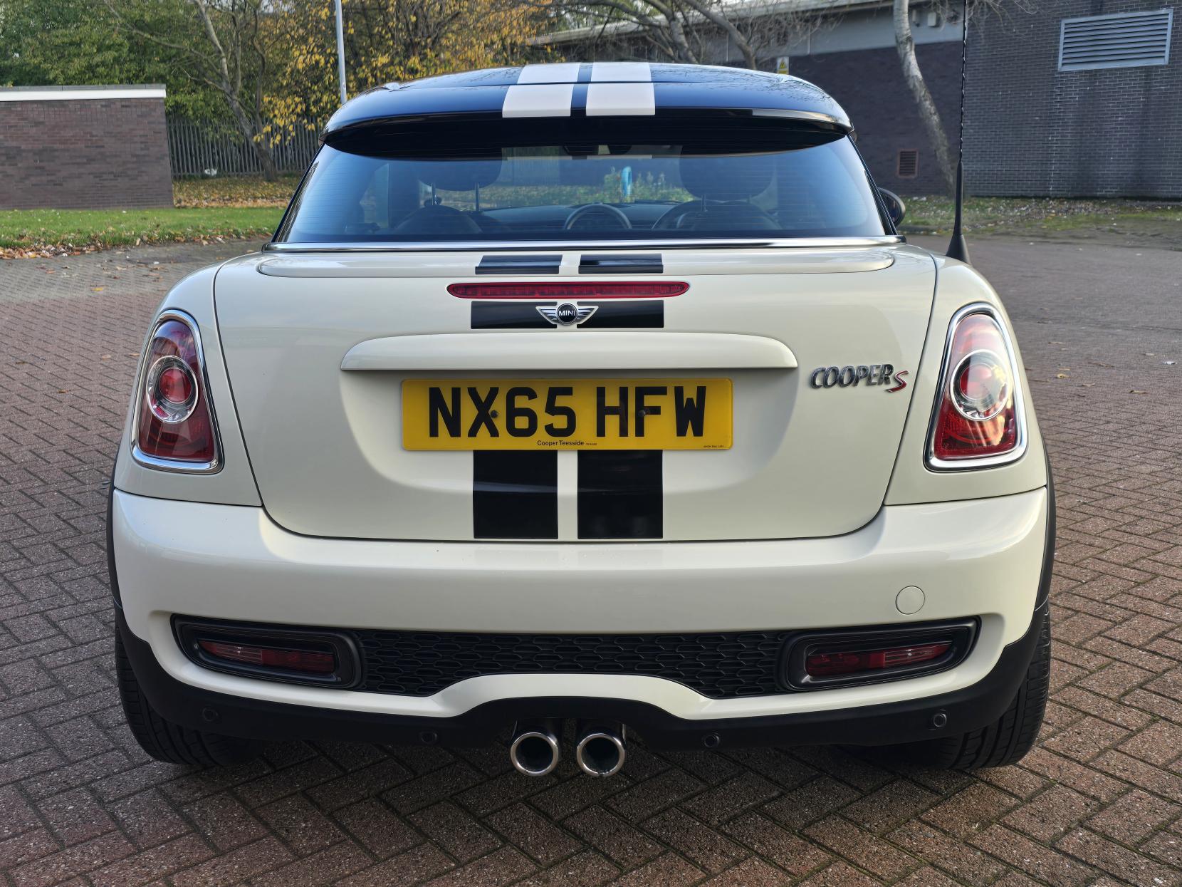 MINI Coupe 1.6 Cooper S Coupe 2dr Petrol Manual Euro 5 (s/s) (184 ps)