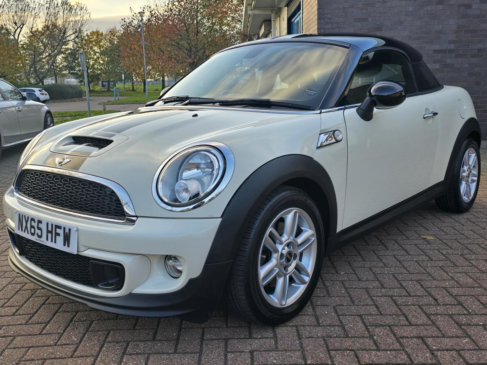 MINI Coupe 1.6 Cooper S Coupe 2dr Petrol Manual Euro 5 (s/s) (184 ps)