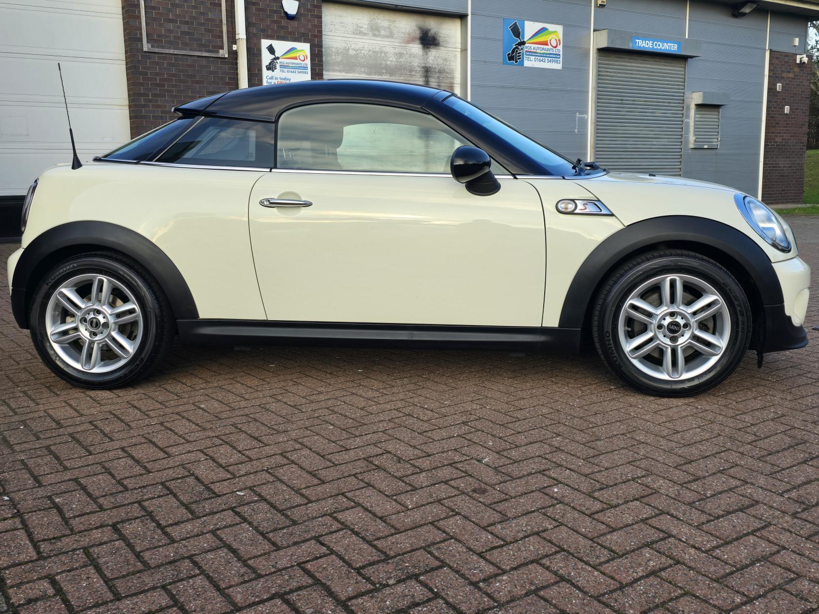 MINI Coupe 1.6 Cooper S Coupe 2dr Petrol Manual Euro 5 (s/s) (184 ps)