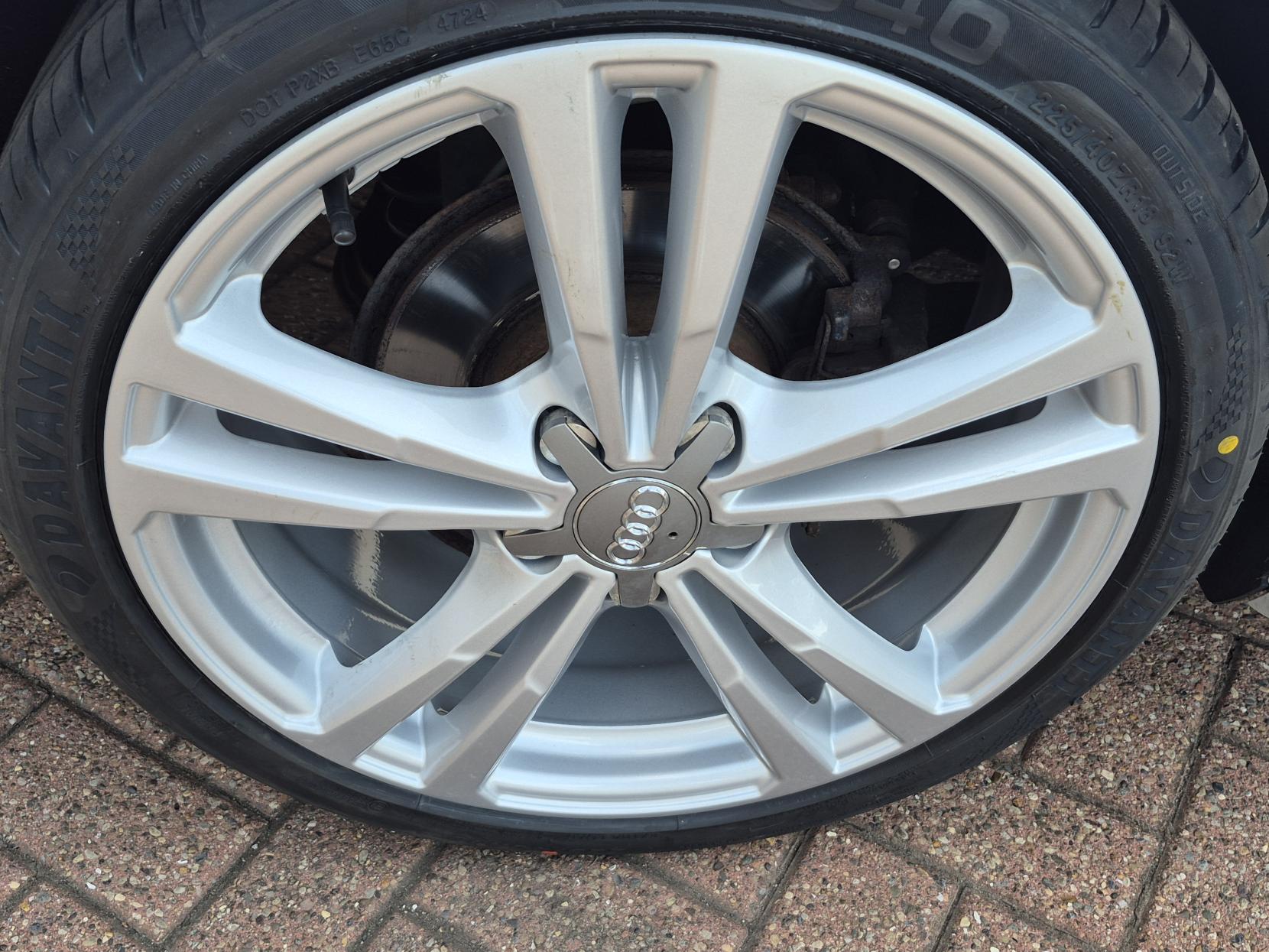 Audi A3 2.0 TDI S line Sportback 5dr Diesel S Tronic quattro Euro 6 (s/s) (Nav) (184 ps)
