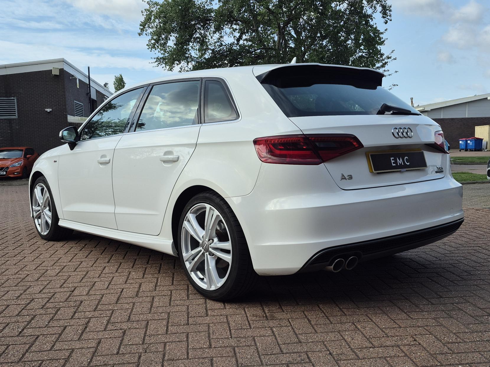 Audi A3 2.0 TDI S line Sportback 5dr Diesel S Tronic quattro Euro 6 (s/s) (Nav) (184 ps)