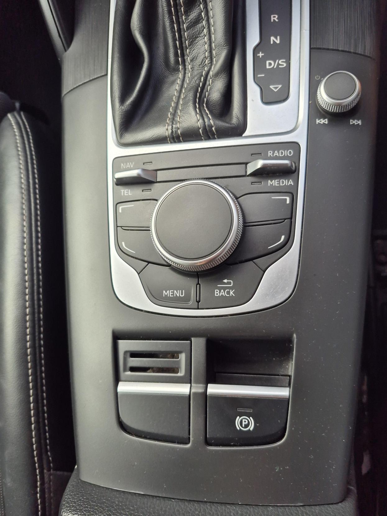 Audi A3 2.0 TDI S line Sportback 5dr Diesel S Tronic quattro Euro 6 (s/s) (Nav) (184 ps)