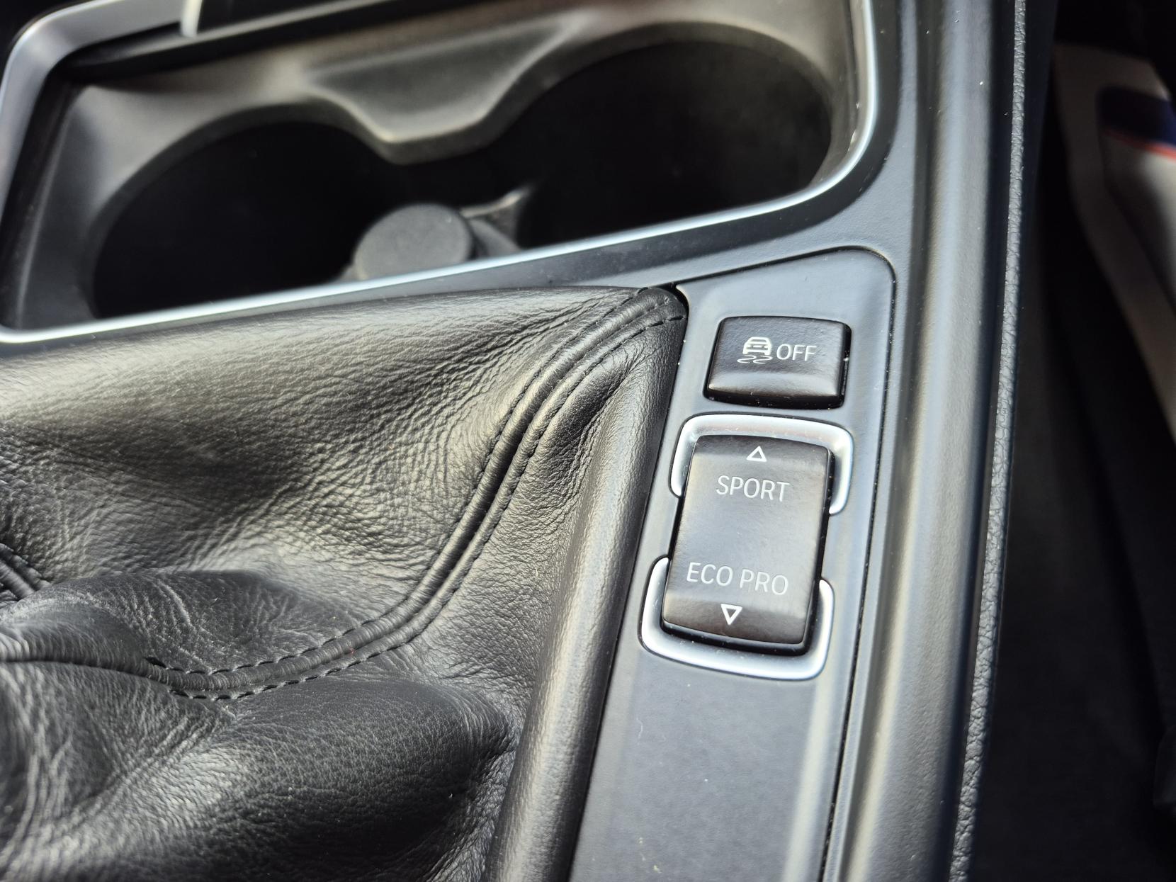 BMW 3 Series 2.0 320d M Sport Saloon 4dr Diesel Manual xDrive Euro 6 (s/s) (190 ps)