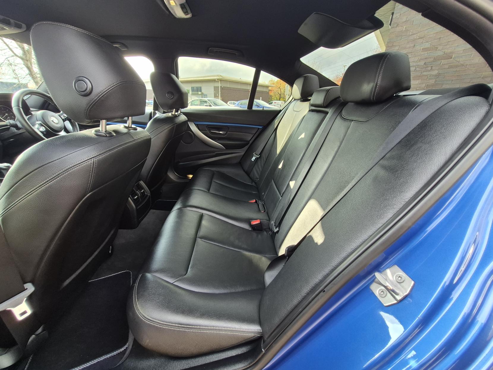 BMW 3 Series 2.0 320d M Sport Saloon 4dr Diesel Manual xDrive Euro 6 (s/s) (190 ps)