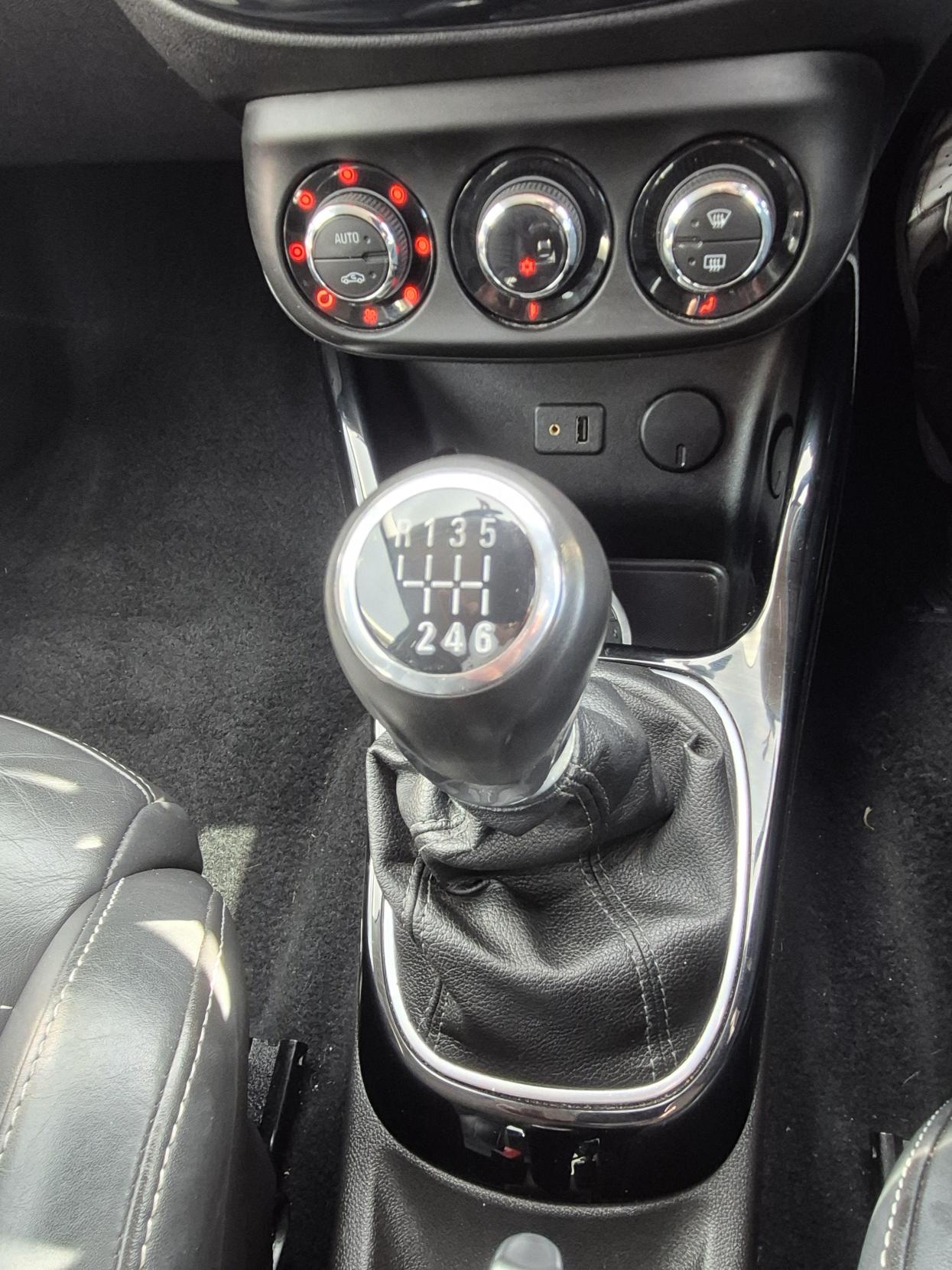 Vauxhall ADAM 1.4i Turbo GRAND SLAM Hatchback 3dr Petrol Manual Euro 6 (s/s) (150 ps)