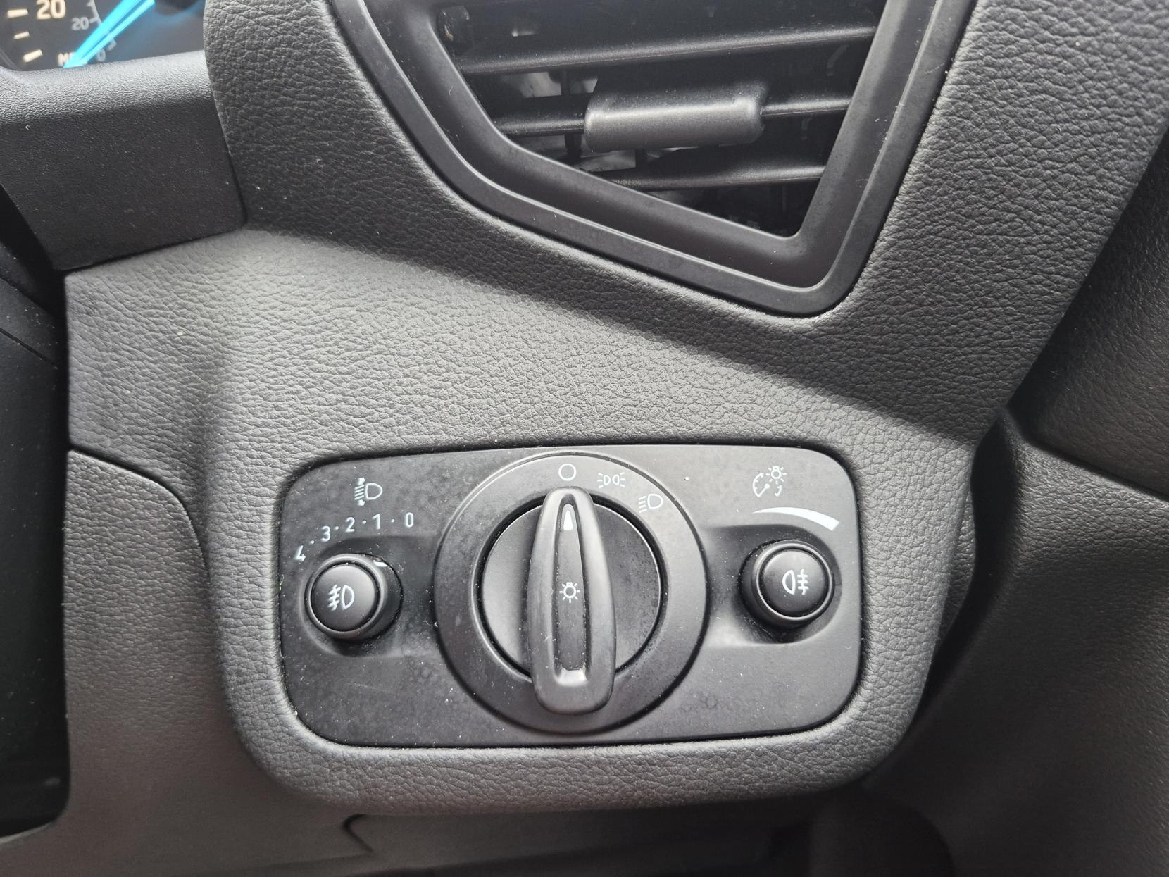 Ford Kuga 1.5 TDCi Zetec SUV 5dr Diesel Manual Euro 6 (s/s) (120 ps)