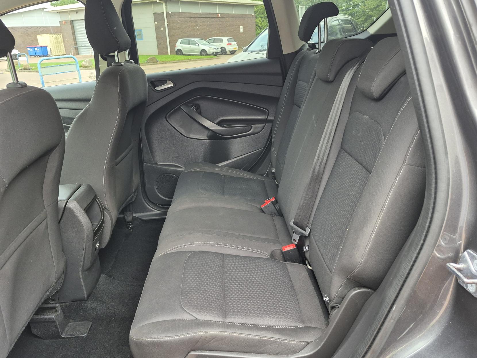Ford Kuga 1.5 TDCi Zetec SUV 5dr Diesel Manual Euro 6 (s/s) (120 ps)