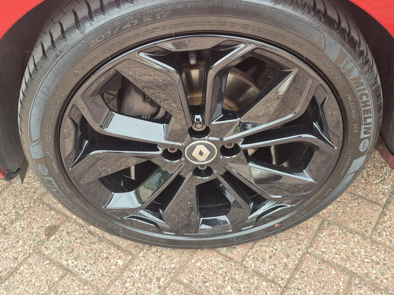 Renault Clio 0.9 TCe Iconic Hatchback 5dr Petrol Manual Euro 6 (s/s) (75 ps)