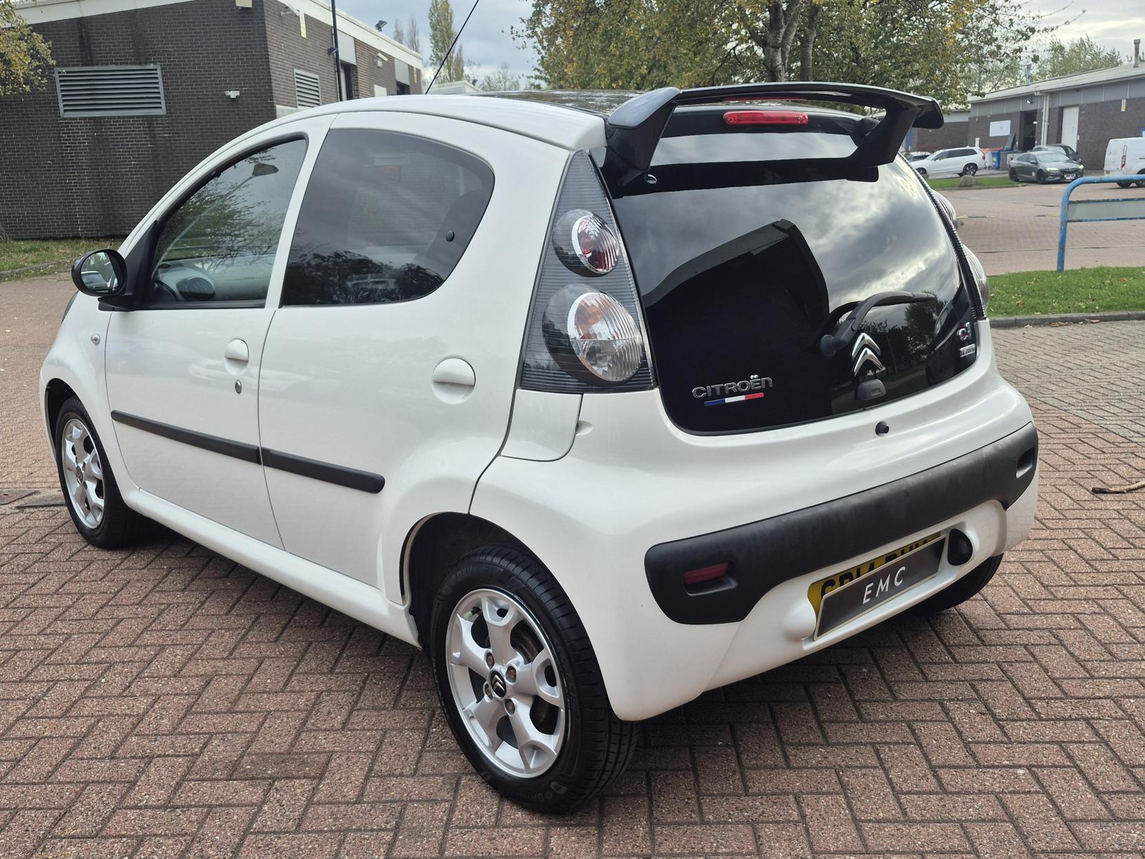 Citroen C1 1.0i Platinum Hatchback 5dr Petrol Manual Euro 5 (68 ps)