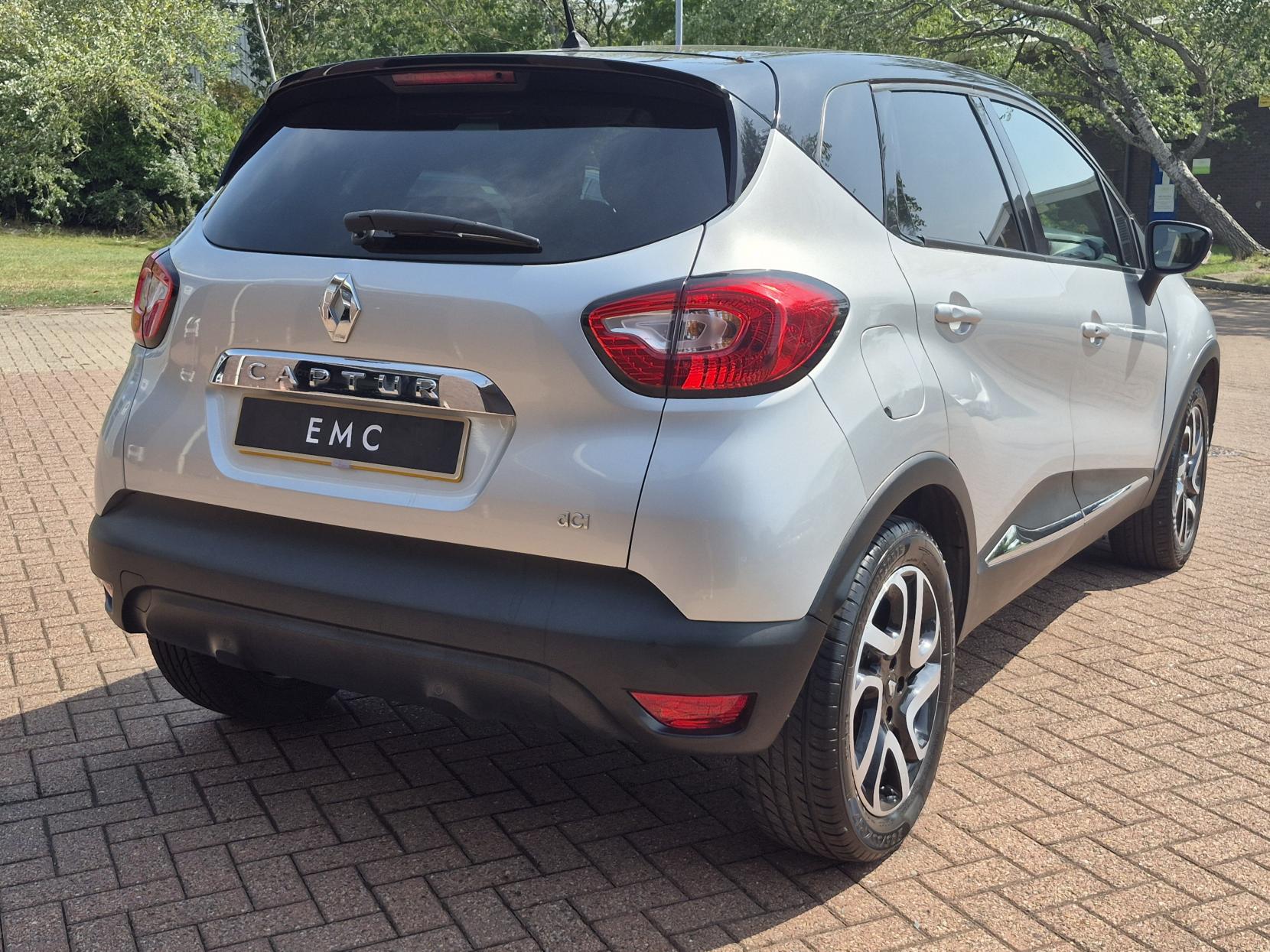 Renault Captur 1.5 dCi ENERGY Dynamique S Nav SUV 5dr Diesel Manual Euro 6 (s/s) (90 ps)