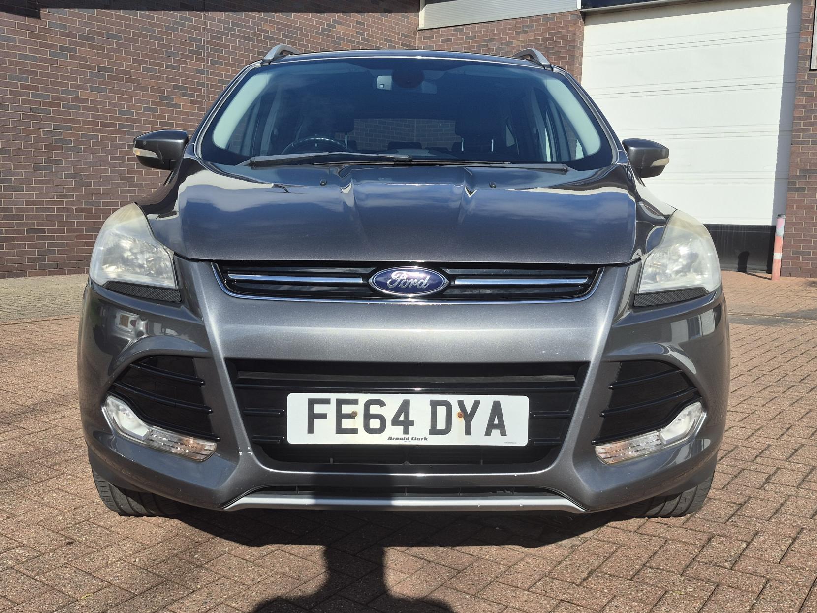 Ford Kuga 2.0 TDCi Titanium SUV 5dr Diesel Manual 2WD Euro 5 (140 ps)