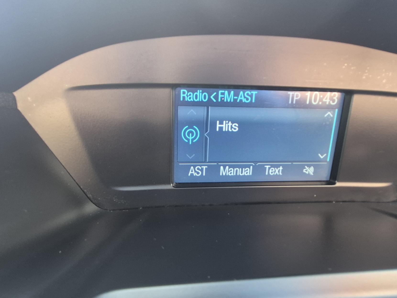 Ford Kuga 2.0 TDCi Titanium SUV 5dr Diesel Manual 2WD Euro 5 (140 ps)