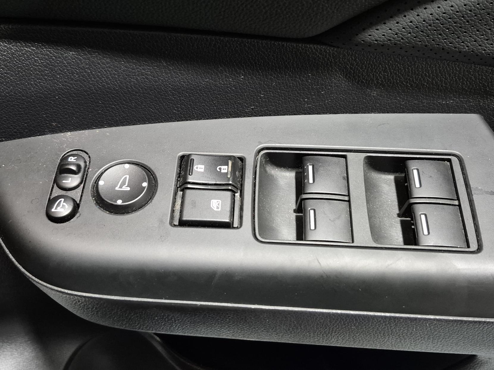 Honda CR-V 1.6 i-DTEC EX SUV 5dr Diesel Auto 4WD Euro 6 (160 ps)