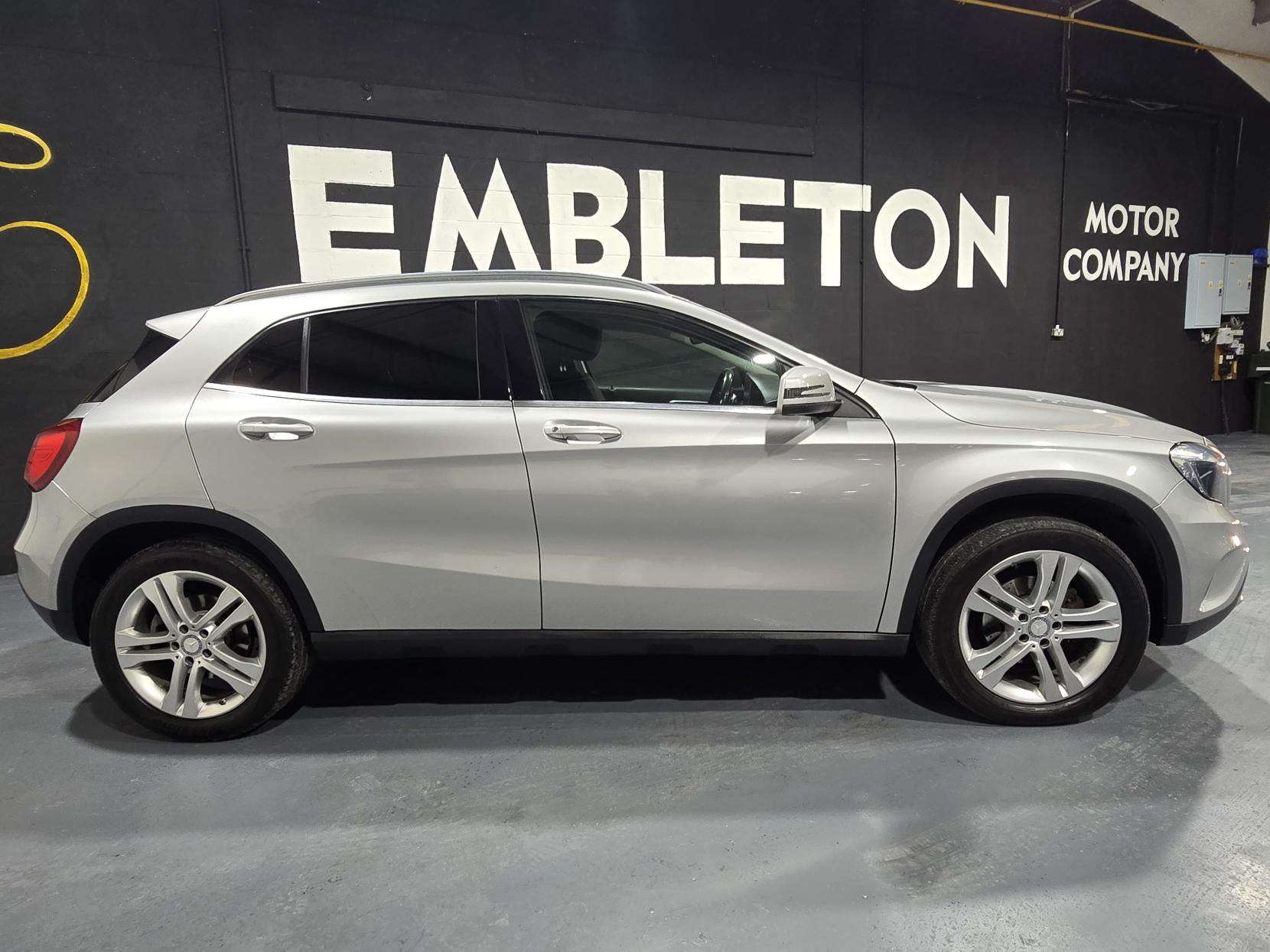 Mercedes-Benz GLA 2.1 GLA200d Sport SUV 5dr Diesel Manual Euro 6 (s/s) (136 ps)