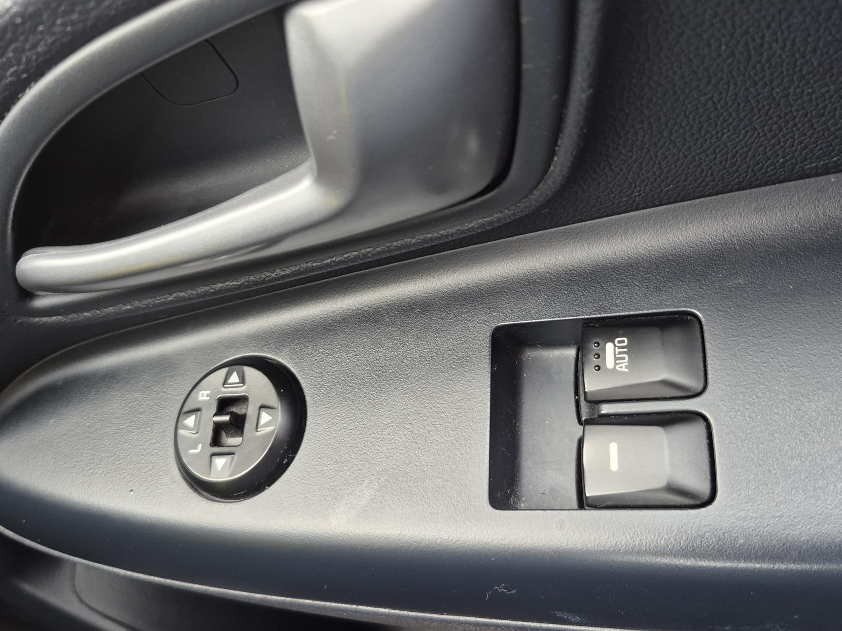 Kia Rio 1.25 1 Hatchback 5dr Petrol Manual Euro 6 (84 bhp)