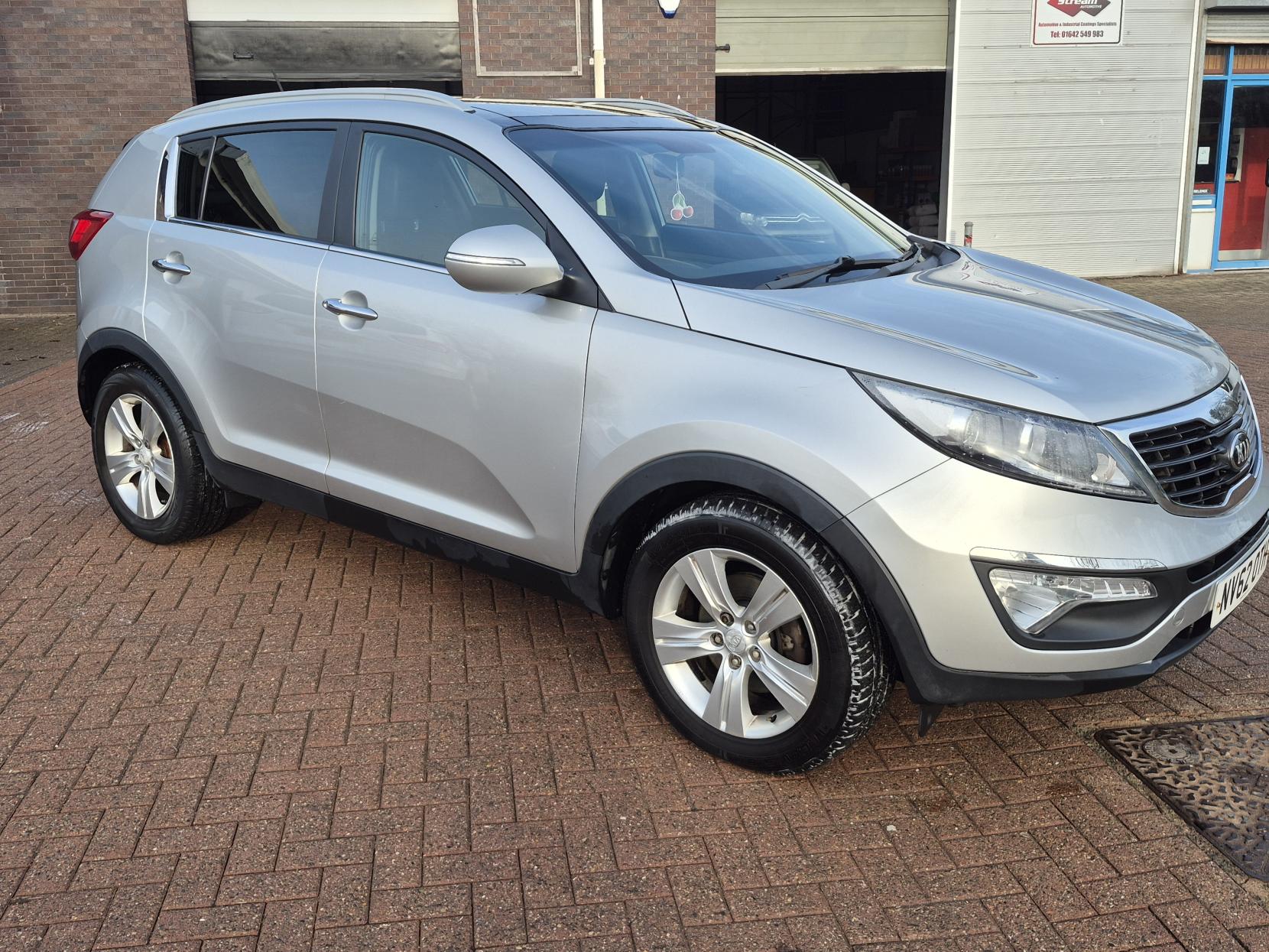 Kia Sportage 1.7 CRDi EcoDynamics 2 SUV 5dr Diesel Manual 2WD Euro 5 (s/s) (114 bhp)