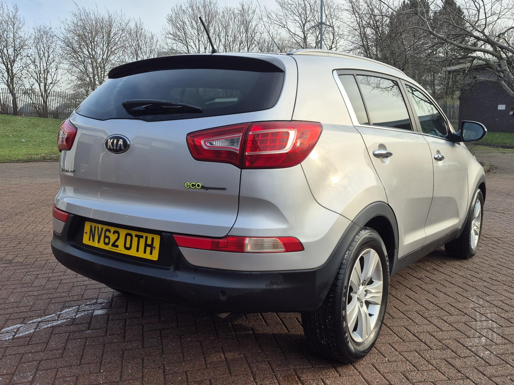 Kia Sportage 1.7 CRDi EcoDynamics 2 SUV 5dr Diesel Manual 2WD Euro 5 (s/s) (114 bhp)