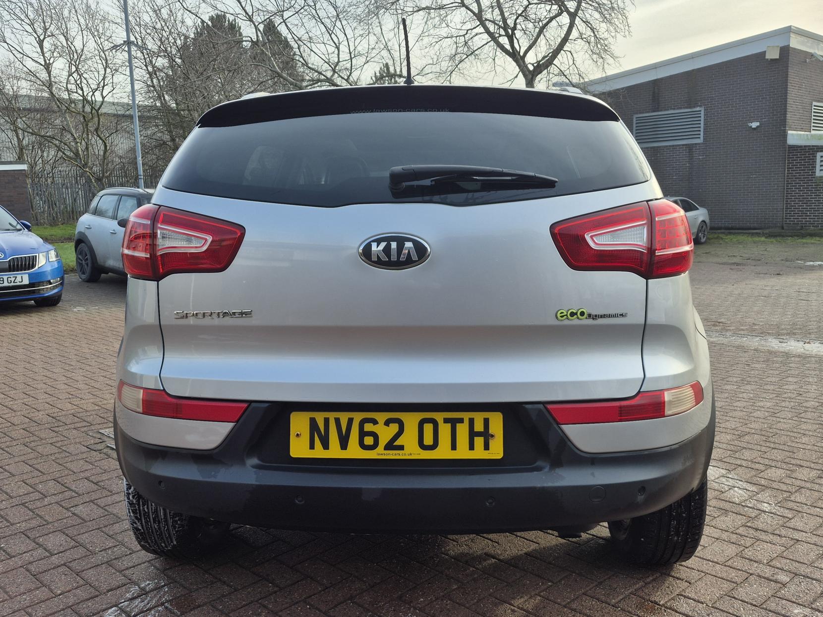 Kia Sportage 1.7 CRDi EcoDynamics 2 SUV 5dr Diesel Manual 2WD Euro 5 (s/s) (114 bhp)