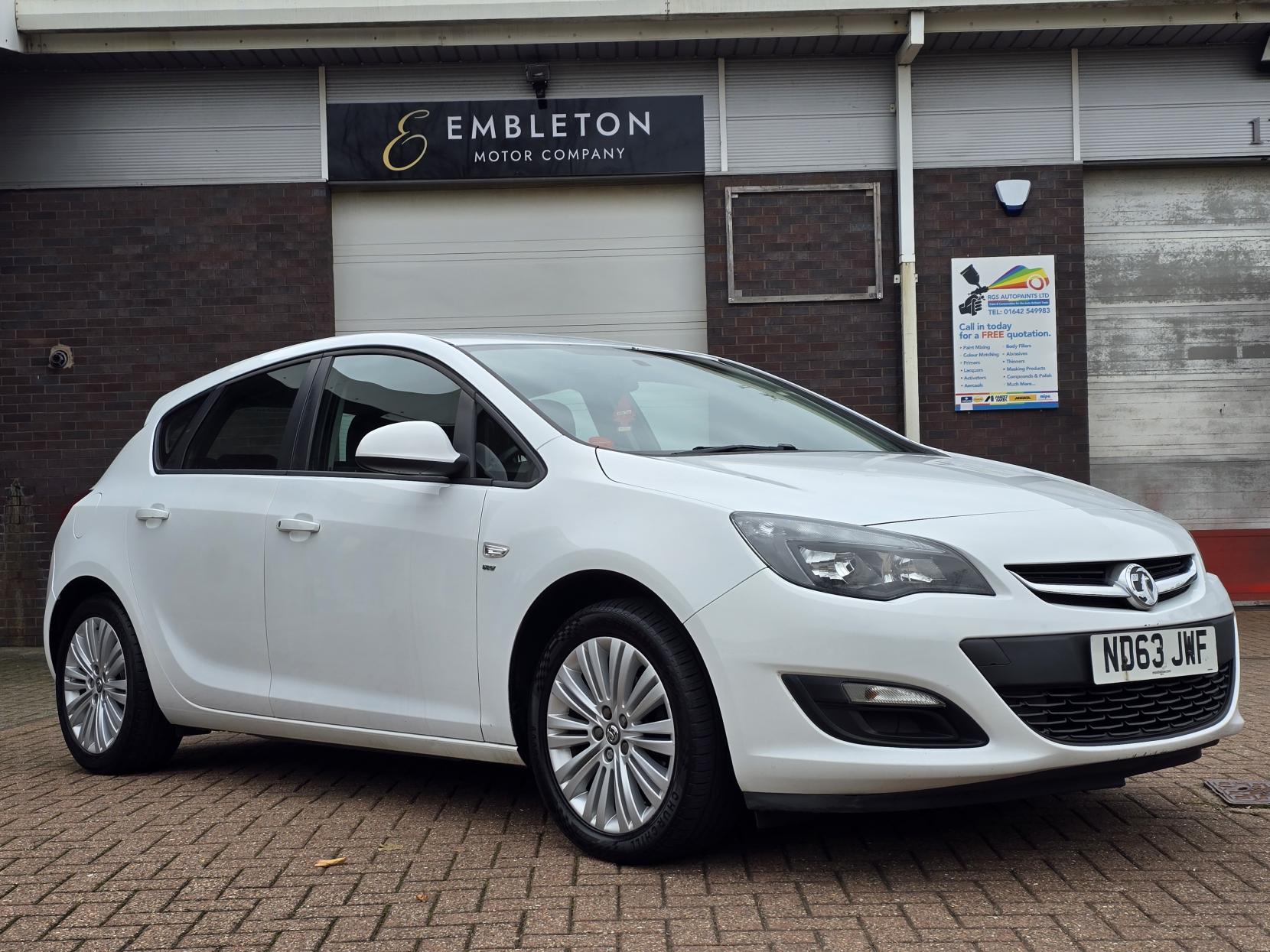 Vauxhall Astra 1.4 16v Energy Hatchback 5dr Petrol Manual Euro 5 (100 ps)