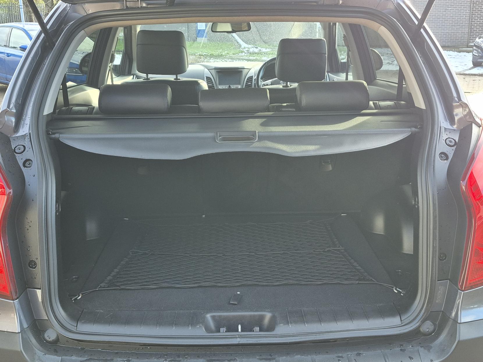 SsangYong Korando 2.2D ELX SUV 5dr Diesel Auto 4WD Euro 6 (178 ps)