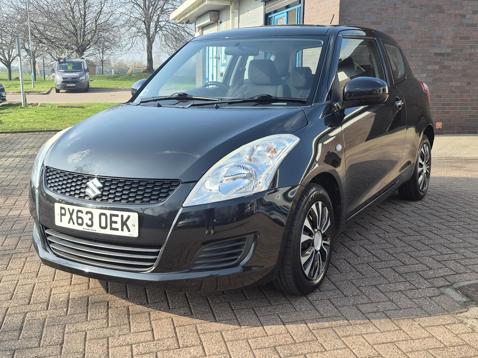 Suzuki Swift 1.2 SZ2 Hatchback 3dr Petrol Manual Euro 5 (94 ps)