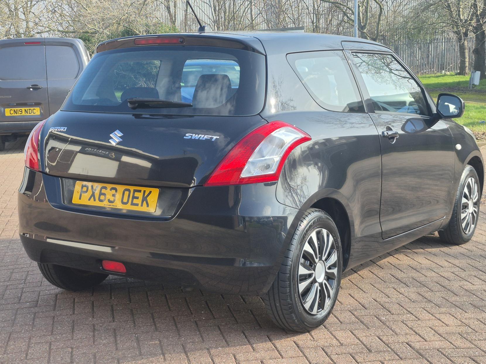 Suzuki Swift 1.2 SZ2 Hatchback 3dr Petrol Manual Euro 5 (94 ps)