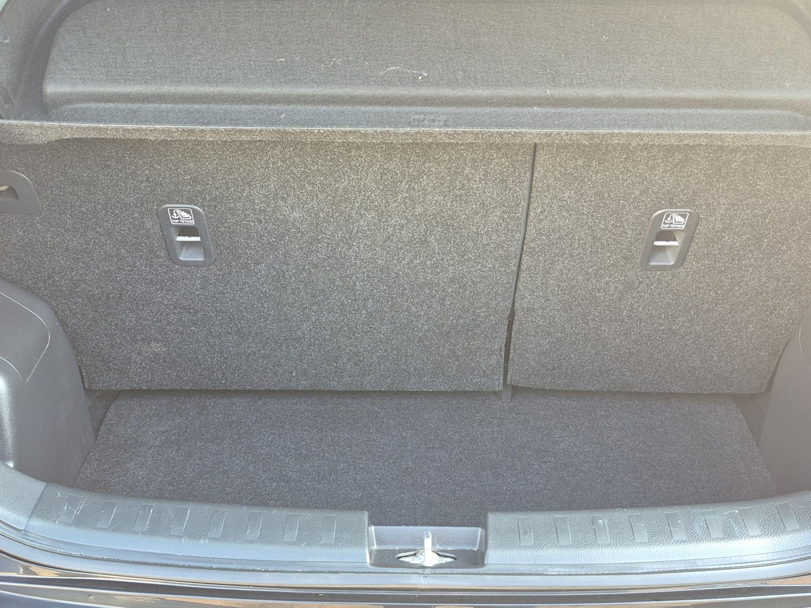 Suzuki Swift 1.2 SZ2 Hatchback 3dr Petrol Manual Euro 5 (94 ps)