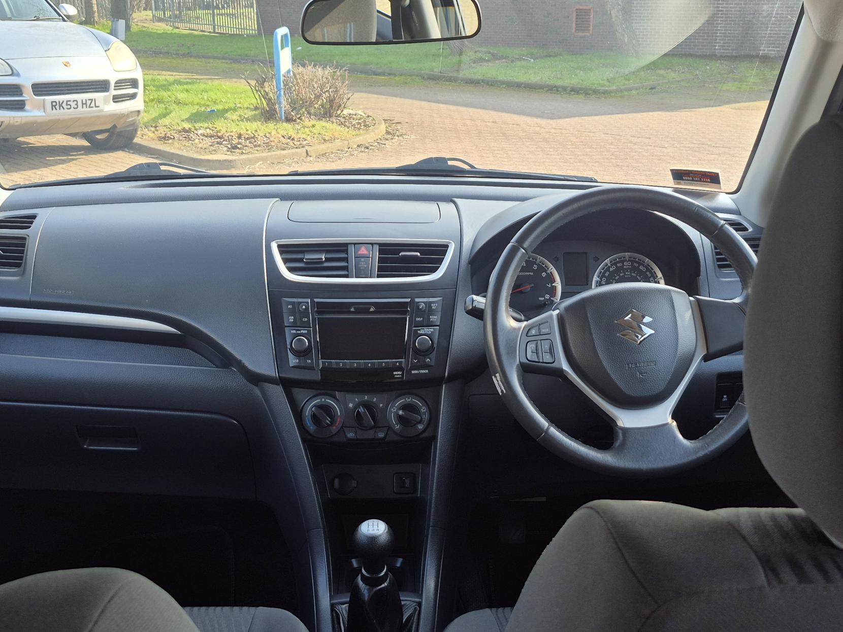 Suzuki Swift 1.2 SZ2 Hatchback 3dr Petrol Manual Euro 5 (94 ps)