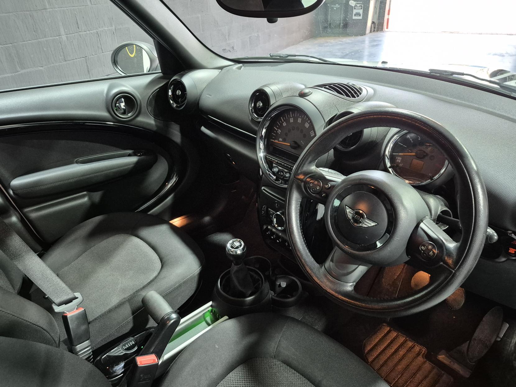 MINI Countryman 1.6 One SUV 5dr Petrol Manual Euro 6 (s/s) (98 ps)