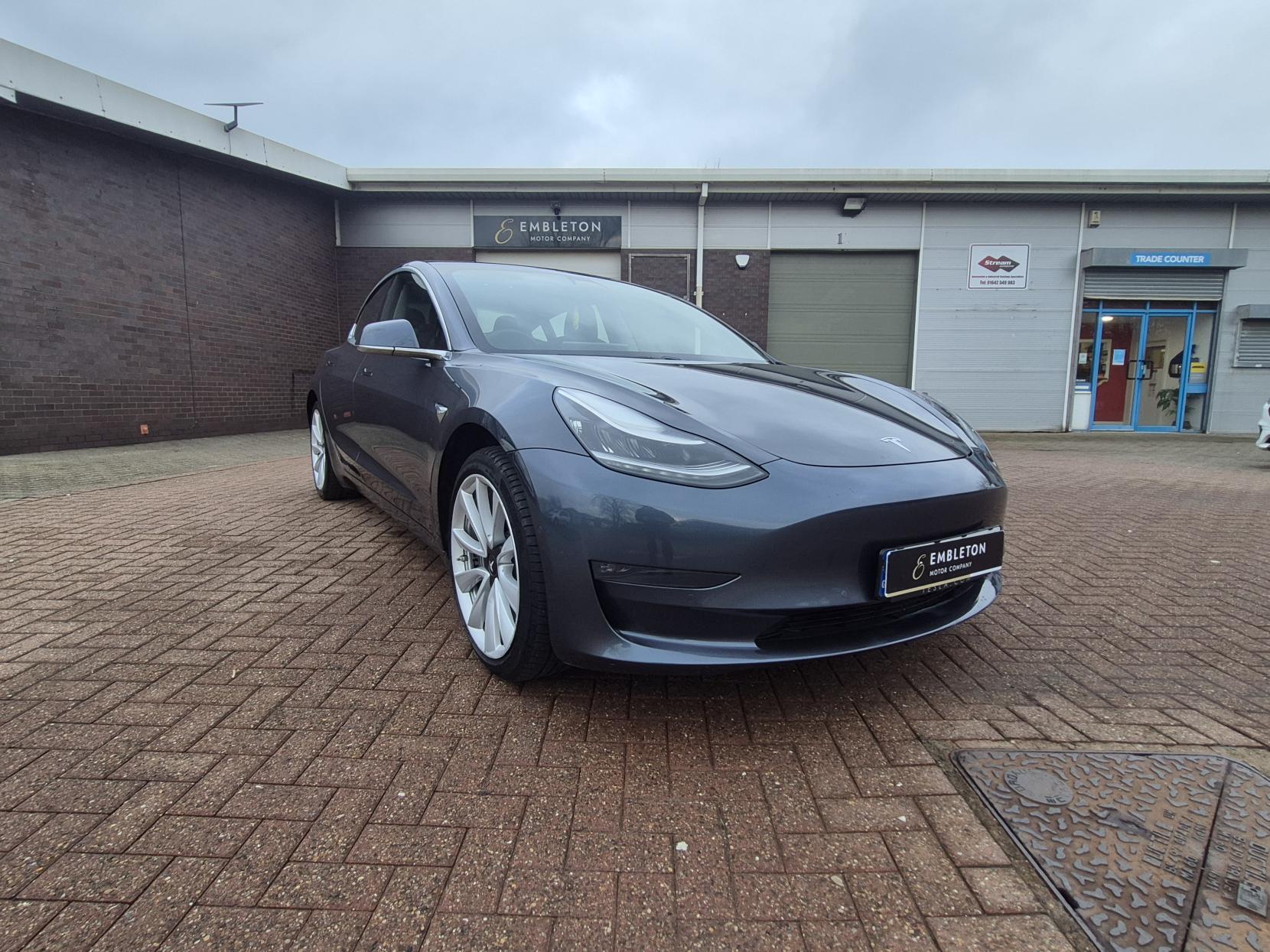 Tesla Model 3 (Dual Motor) Long Range Saloon 4dr Electric Auto 4WDE (346 ps)