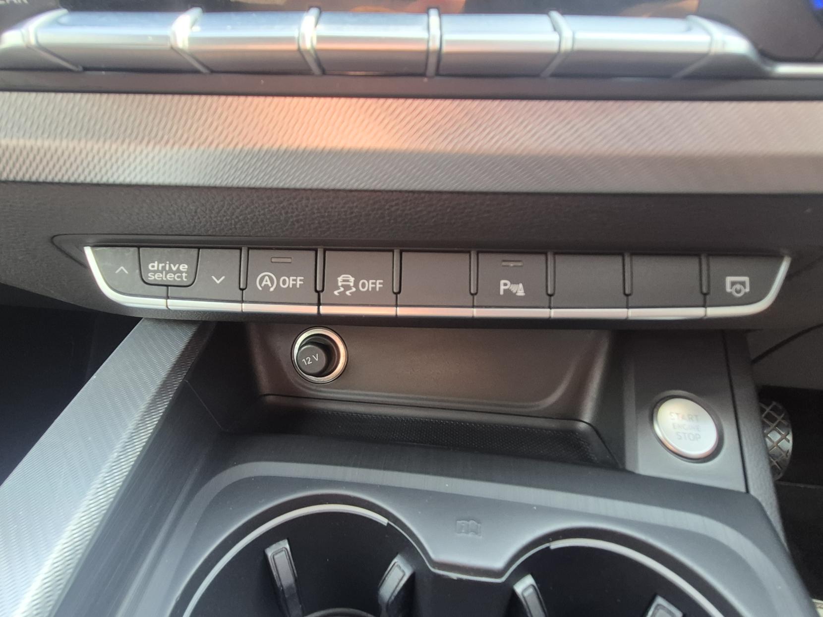 Audi A4 1.4 TFSI Sport Saloon 4dr Petrol Manual Euro 6 (s/s) (150 ps)
