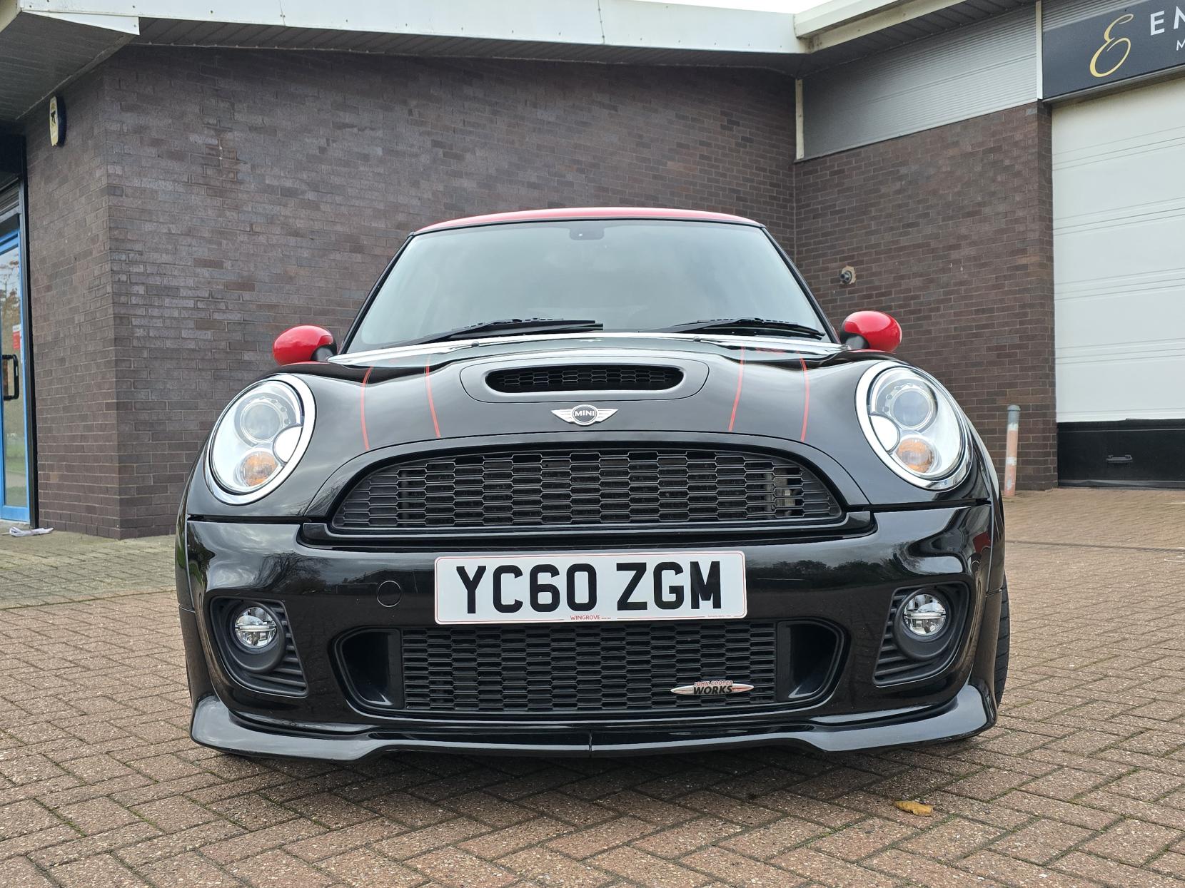 MINI Hatch 1.6 John Cooper Works Hatchback 3dr Petrol Manual Euro 5 (211 ps)