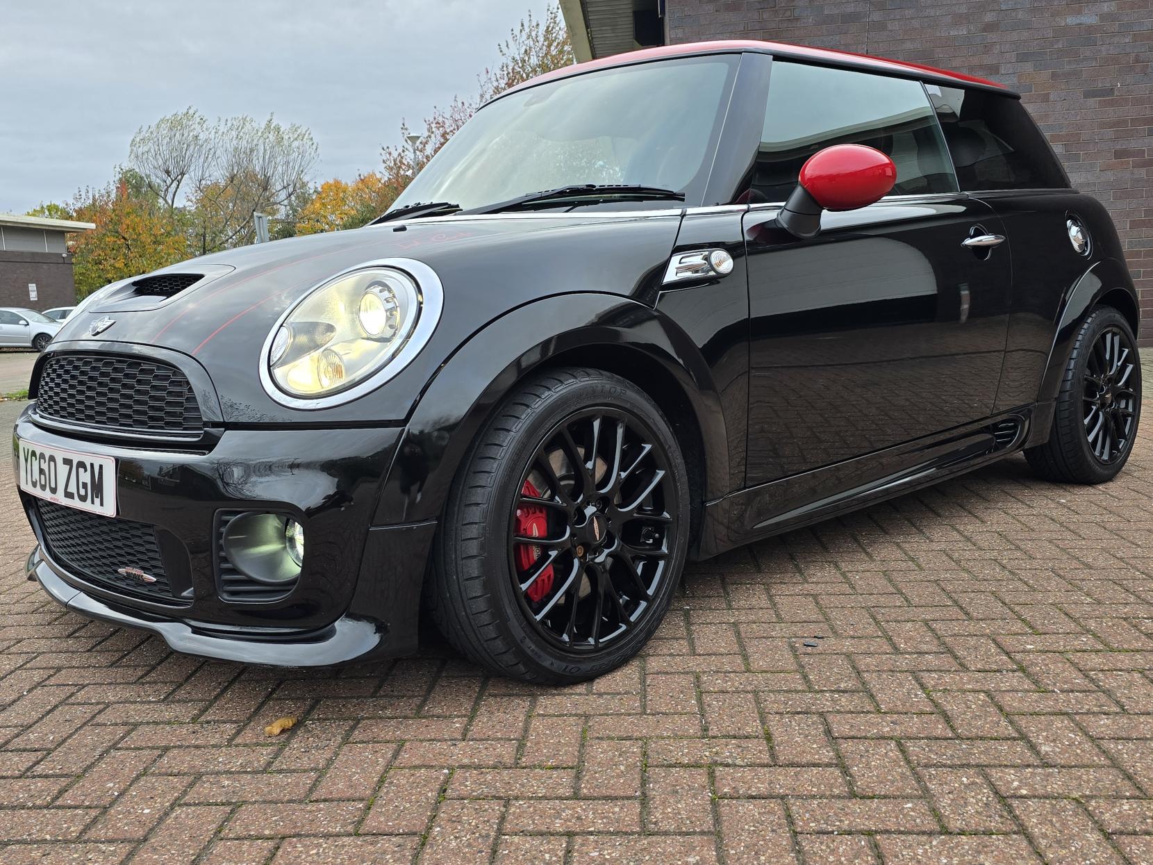 MINI Hatch 1.6 John Cooper Works Hatchback 3dr Petrol Manual Euro 5 (211 ps)