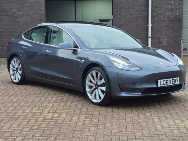 Tesla Model 3 (Dual Motor) Performance Saloon 4dr Electric Auto 4WDE (Performance Upgrade) (449 bhp)