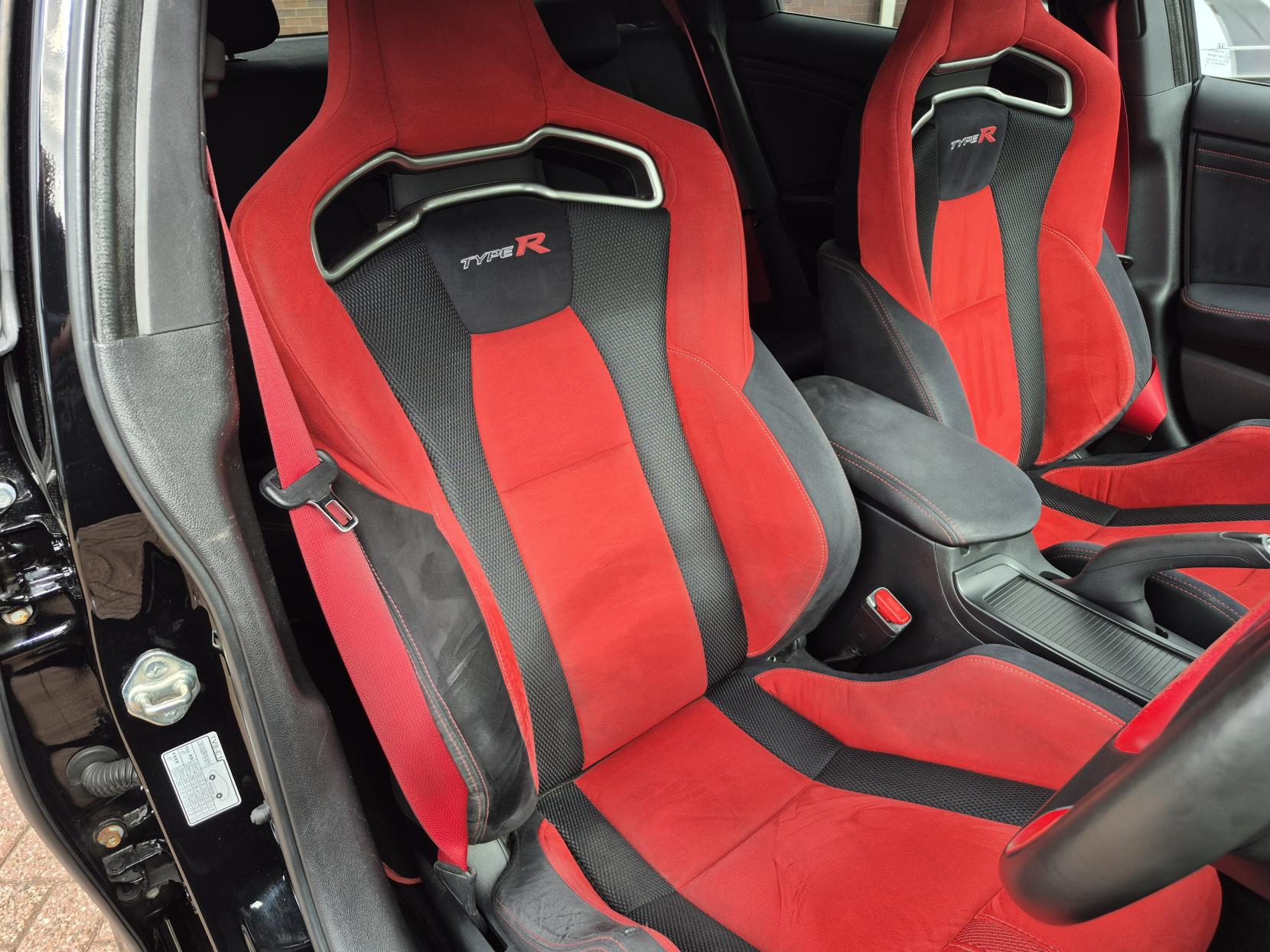 Honda Civic 2.0 i-VTEC Type R GT Hatchback 5dr Petrol Manual Euro 6 (s/s) (310 ps)