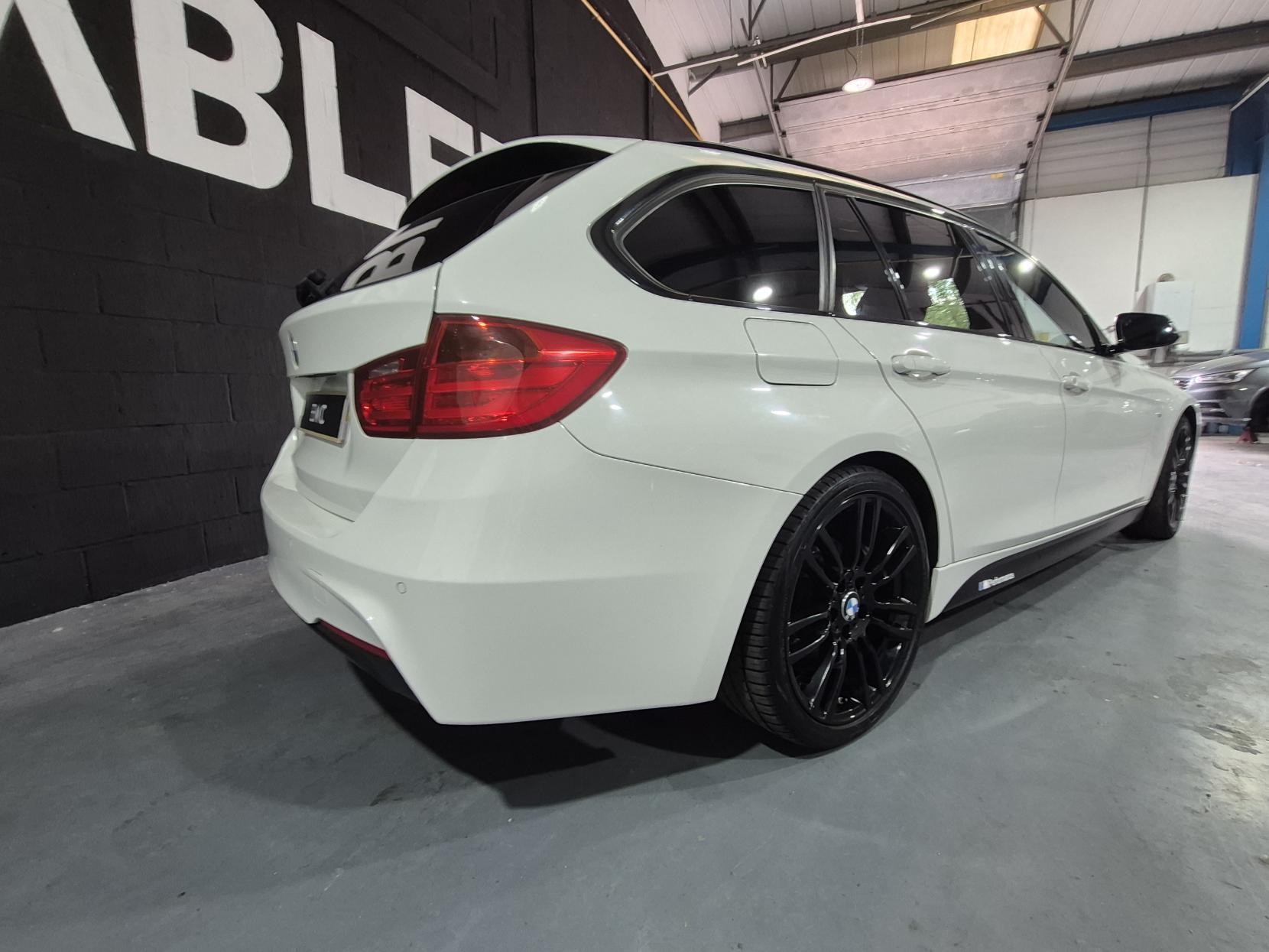 BMW 3 Series 2.0 318d BluePerformance M Sport Touring 5dr Diesel Manual Euro 6 (s/s) (143 ps)
