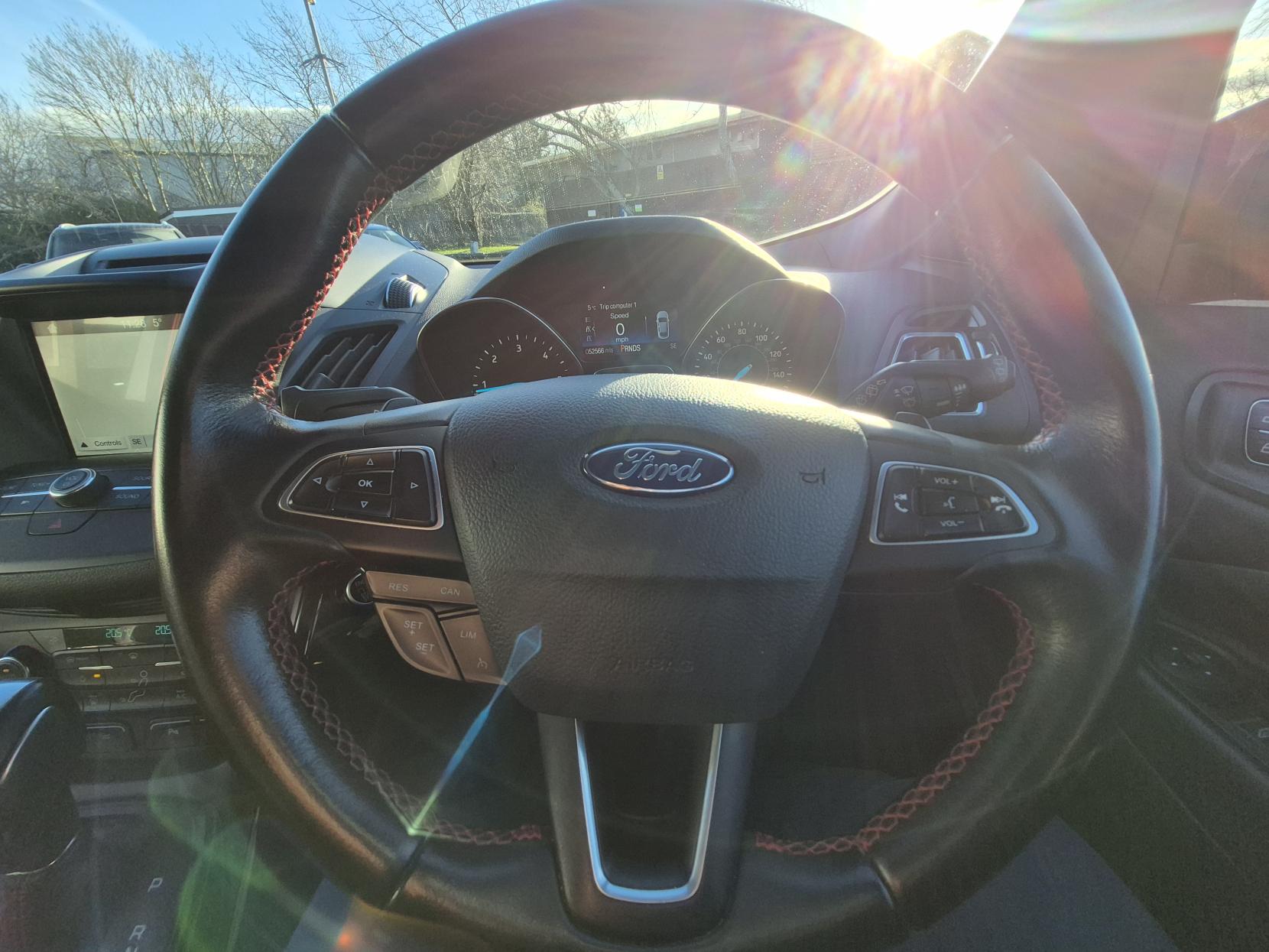 Ford Kuga 2.0 TDCi ST-Line X SUV 5dr Diesel Powershift AWD Euro 6 (s/s) (180 ps)