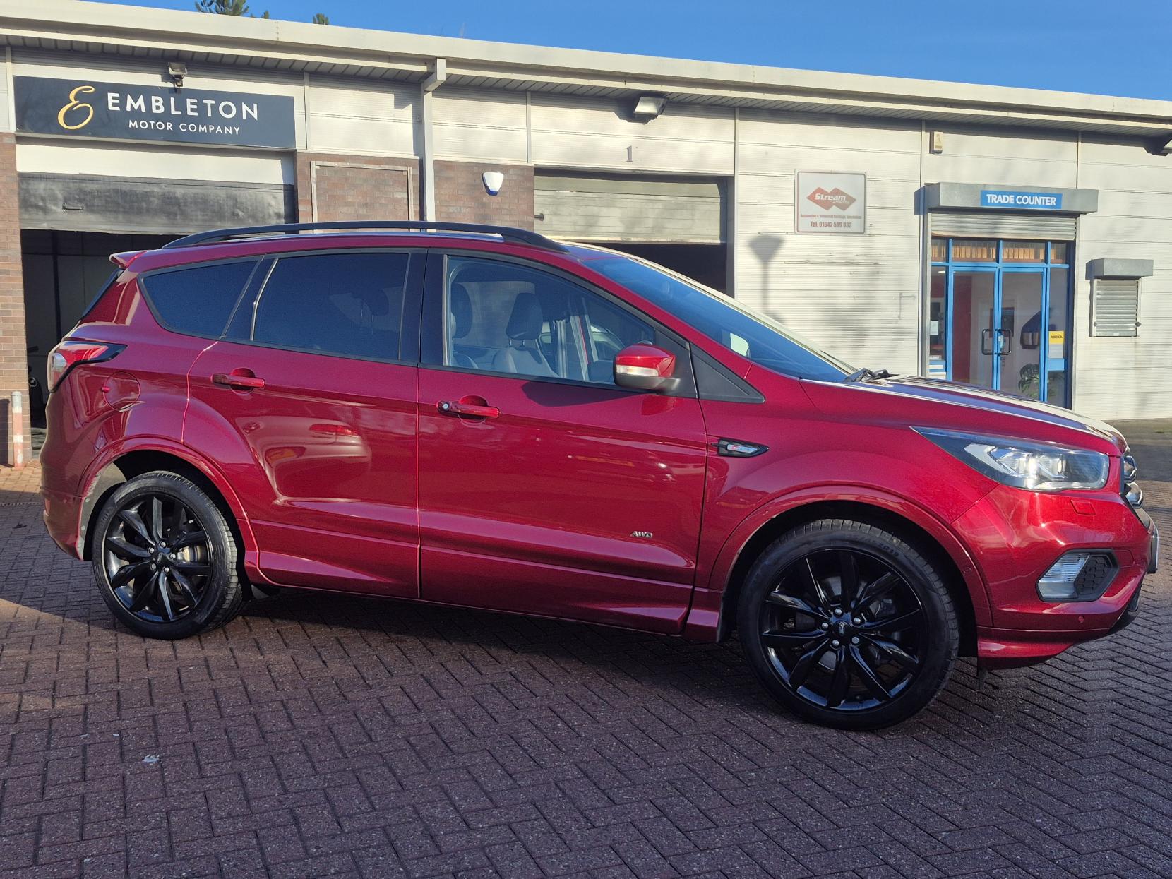 Ford Kuga 2.0 TDCi ST-Line X SUV 5dr Diesel Powershift AWD Euro 6 (s/s) (180 ps)