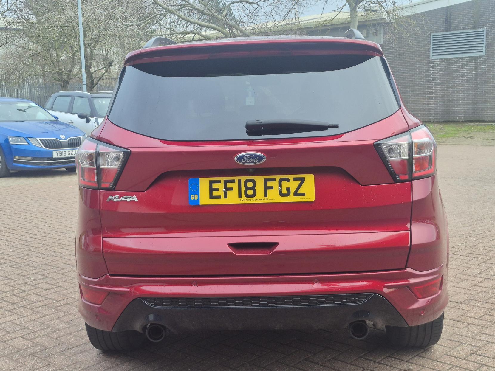 Ford Kuga 2.0 TDCi ST-Line X SUV 5dr Diesel Powershift AWD Euro 6 (s/s) (180 ps)