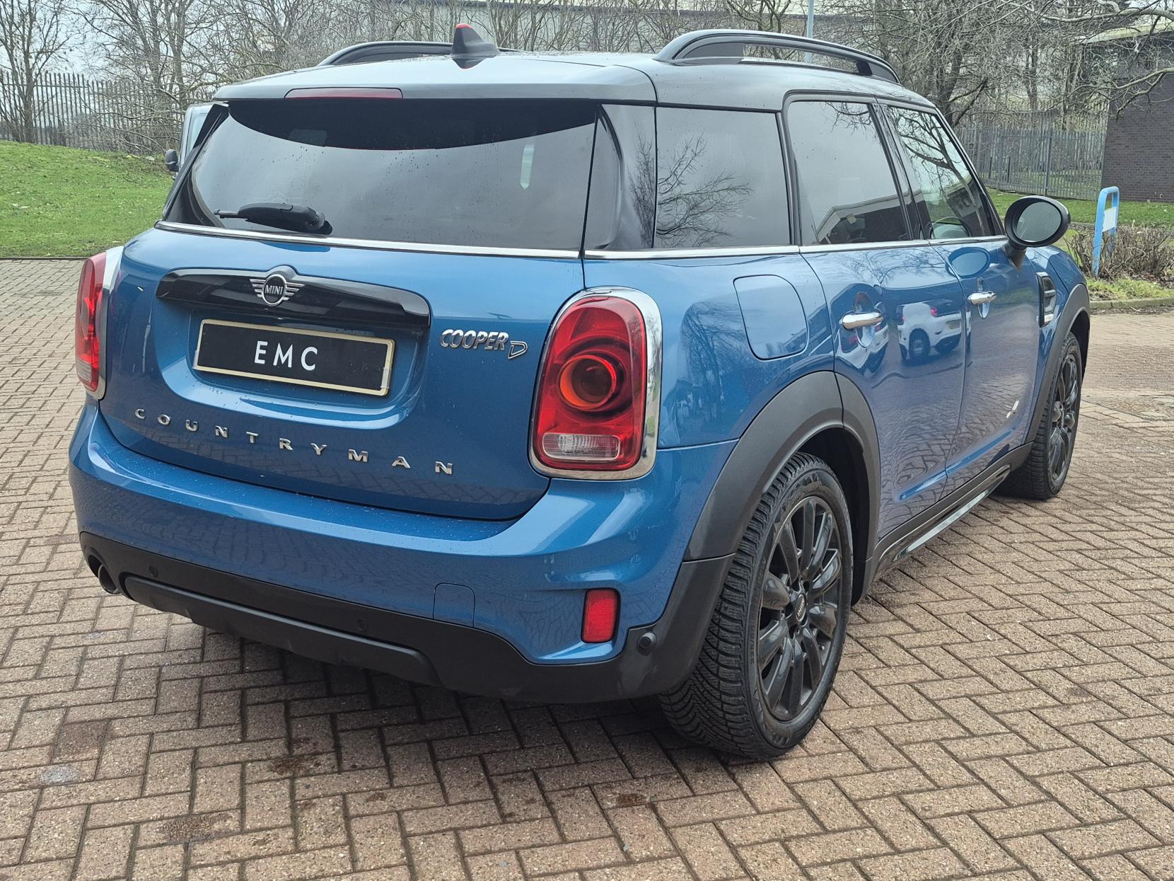 MINI Countryman 2.0 Cooper D SUV 5dr Diesel Auto ALL4 Euro 6 (s/s) (150 ps)
