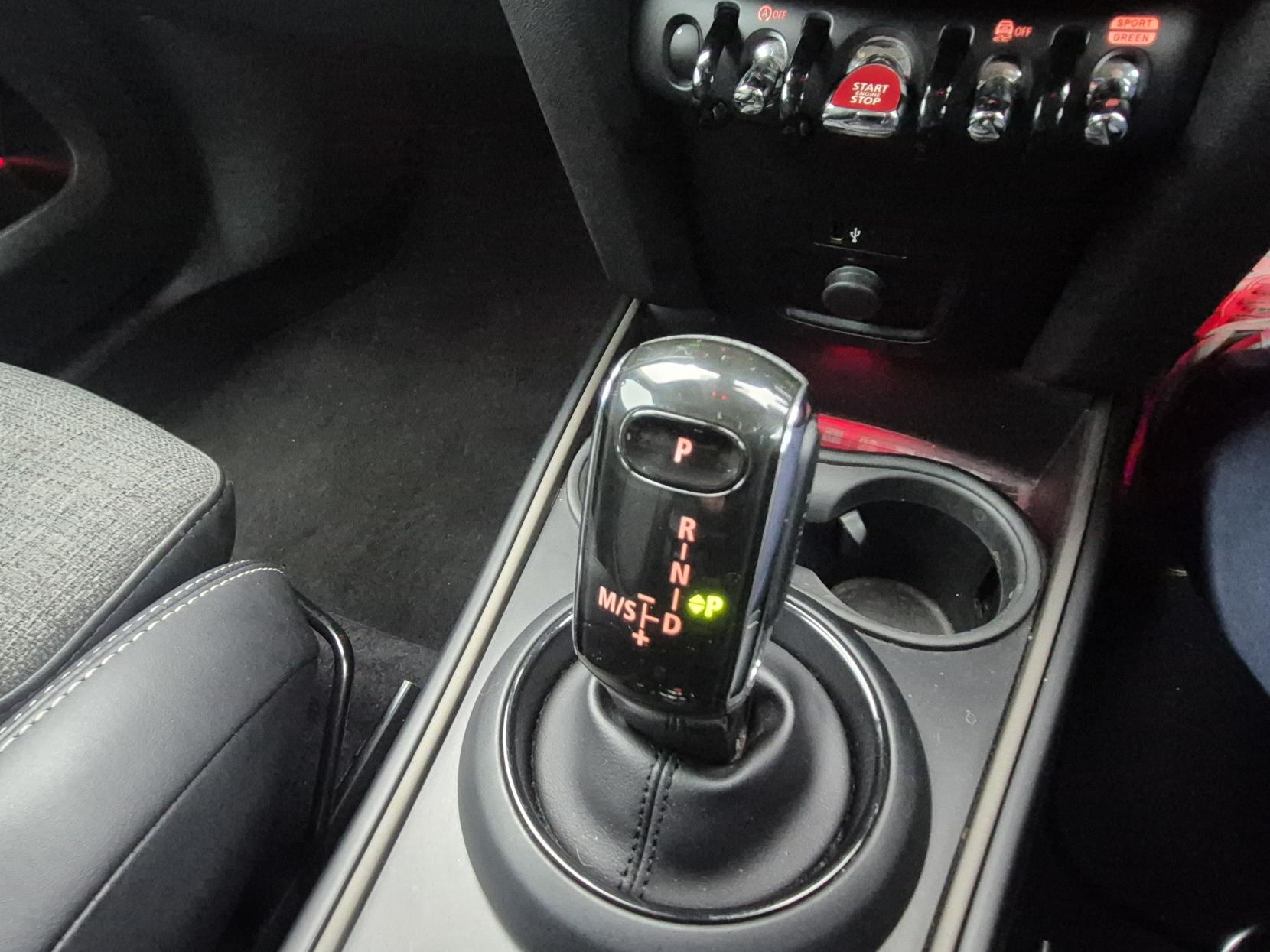 MINI Countryman 2.0 Cooper D SUV 5dr Diesel Auto ALL4 Euro 6 (s/s) (150 ps)